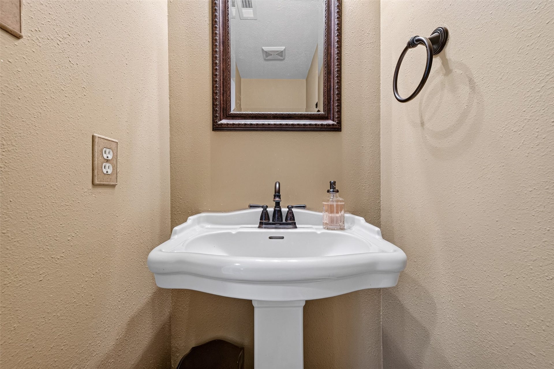 3627 Lindenfield Drive, Katy, TX 77449 3627 Lindenfield Drive, Katy, TX 77449