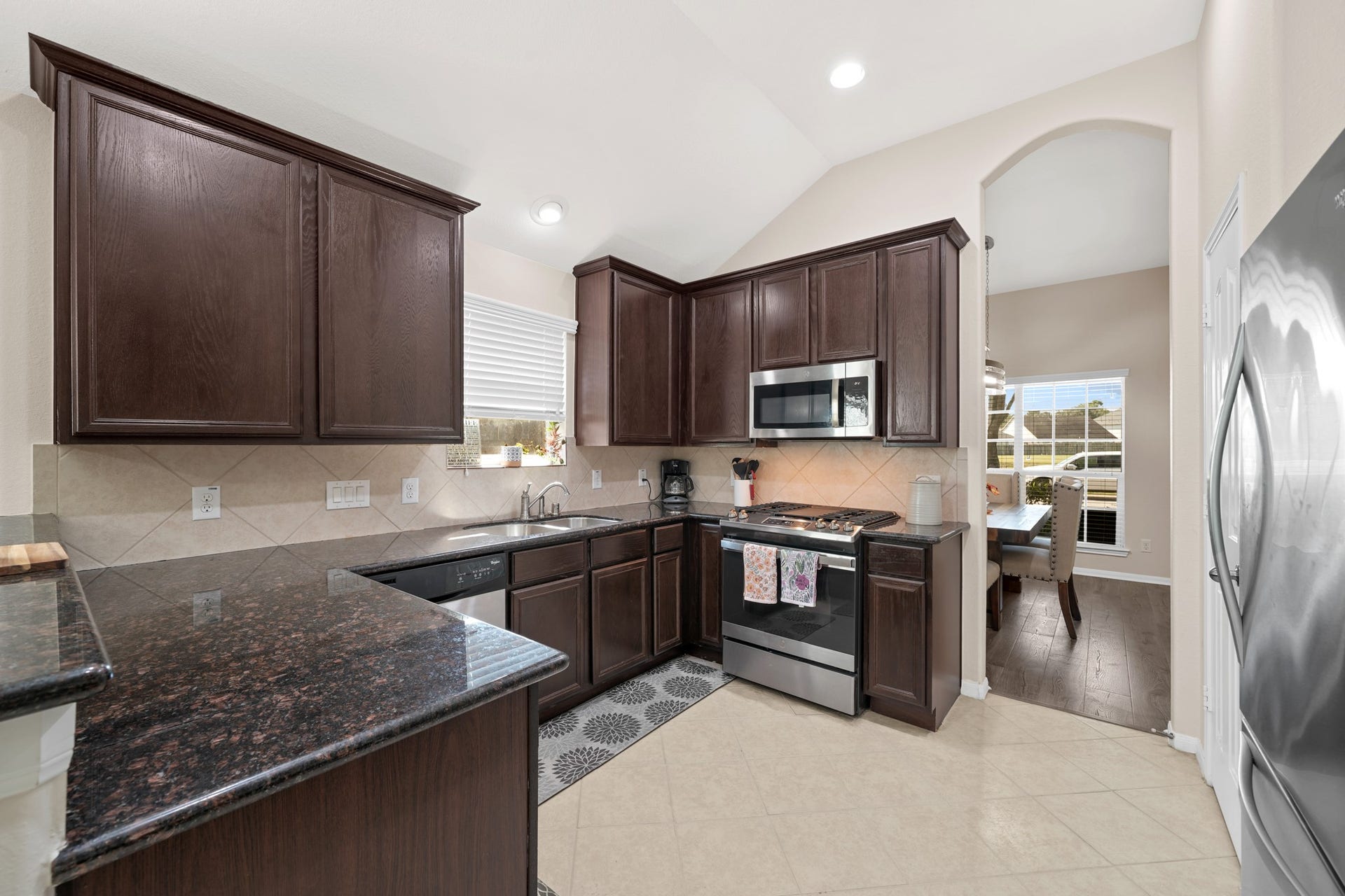 4051 Conifer Drive, Dickinson, TX 77539 4051 Conifer Drive, Dickinson, TX 77539