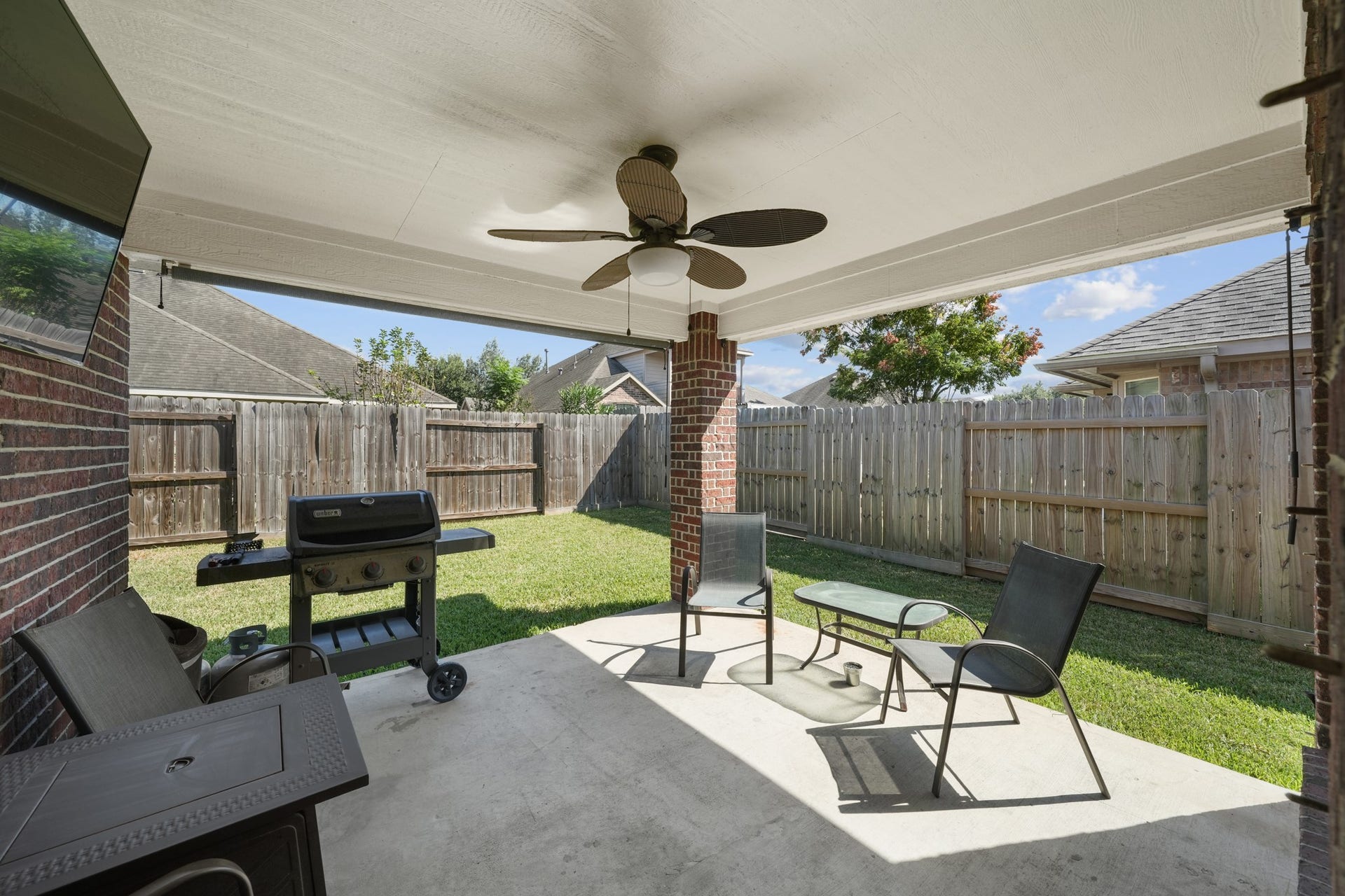 4051 Conifer Drive, Dickinson, TX 77539 4051 Conifer Drive, Dickinson, TX 77539