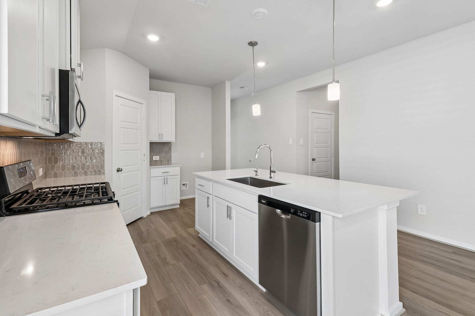 1218 Romany Fields Drive, Huffman, TX 77336 1218 Romany Fields Drive, Huffman, TX 77336