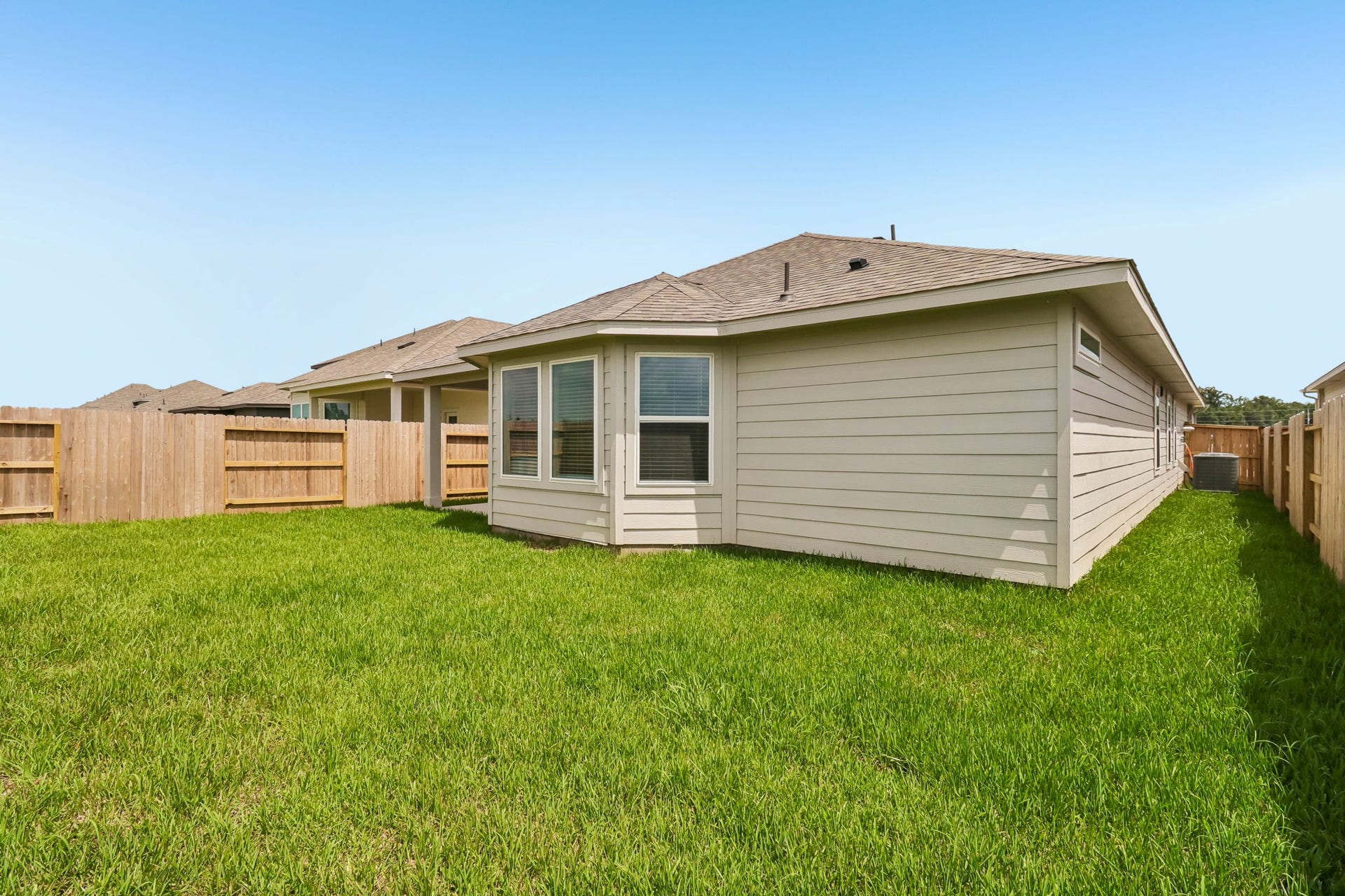 1218 Romany Fields Drive, Huffman, TX 77336 1218 Romany Fields Drive, Huffman, TX 77336