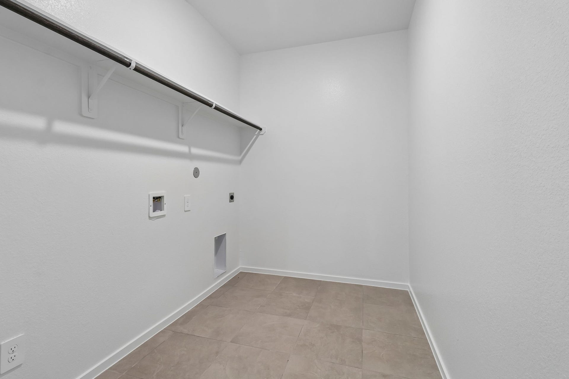 1218 Romany Fields Drive, Huffman, TX 77336 1218 Romany Fields Drive, Huffman, TX 77336