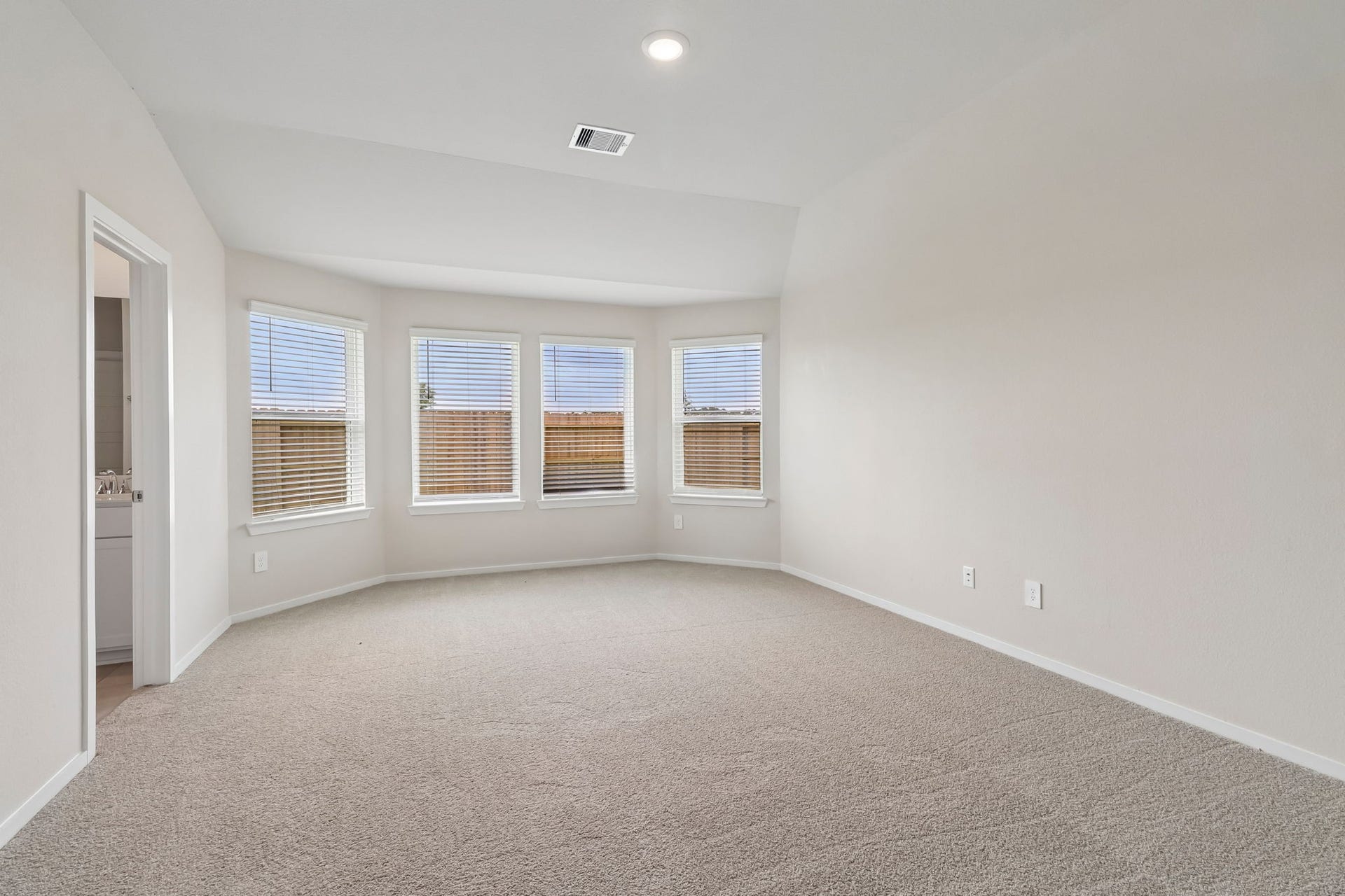 1218 Romany Fields Drive, Huffman, TX 77336 1218 Romany Fields Drive, Huffman, TX 77336