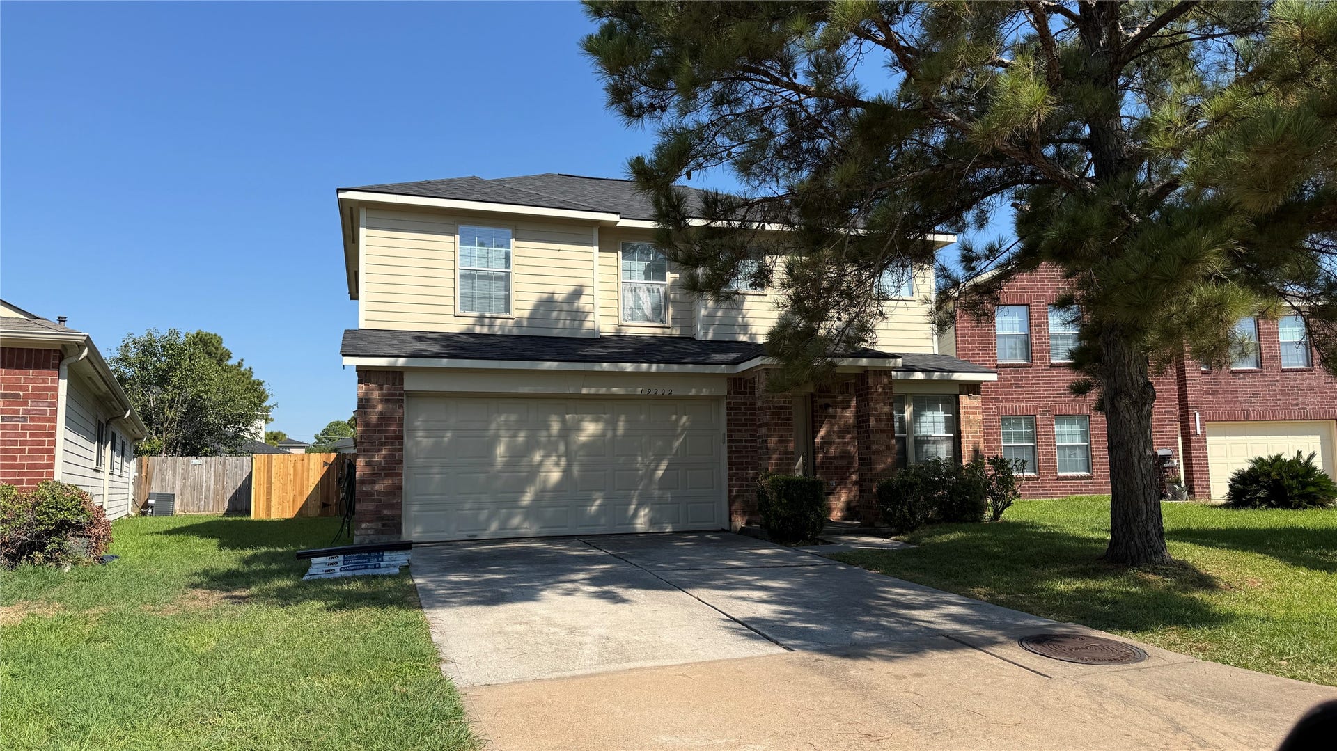 19202 Yaupon Creek Drive, Cypress, TX 77433