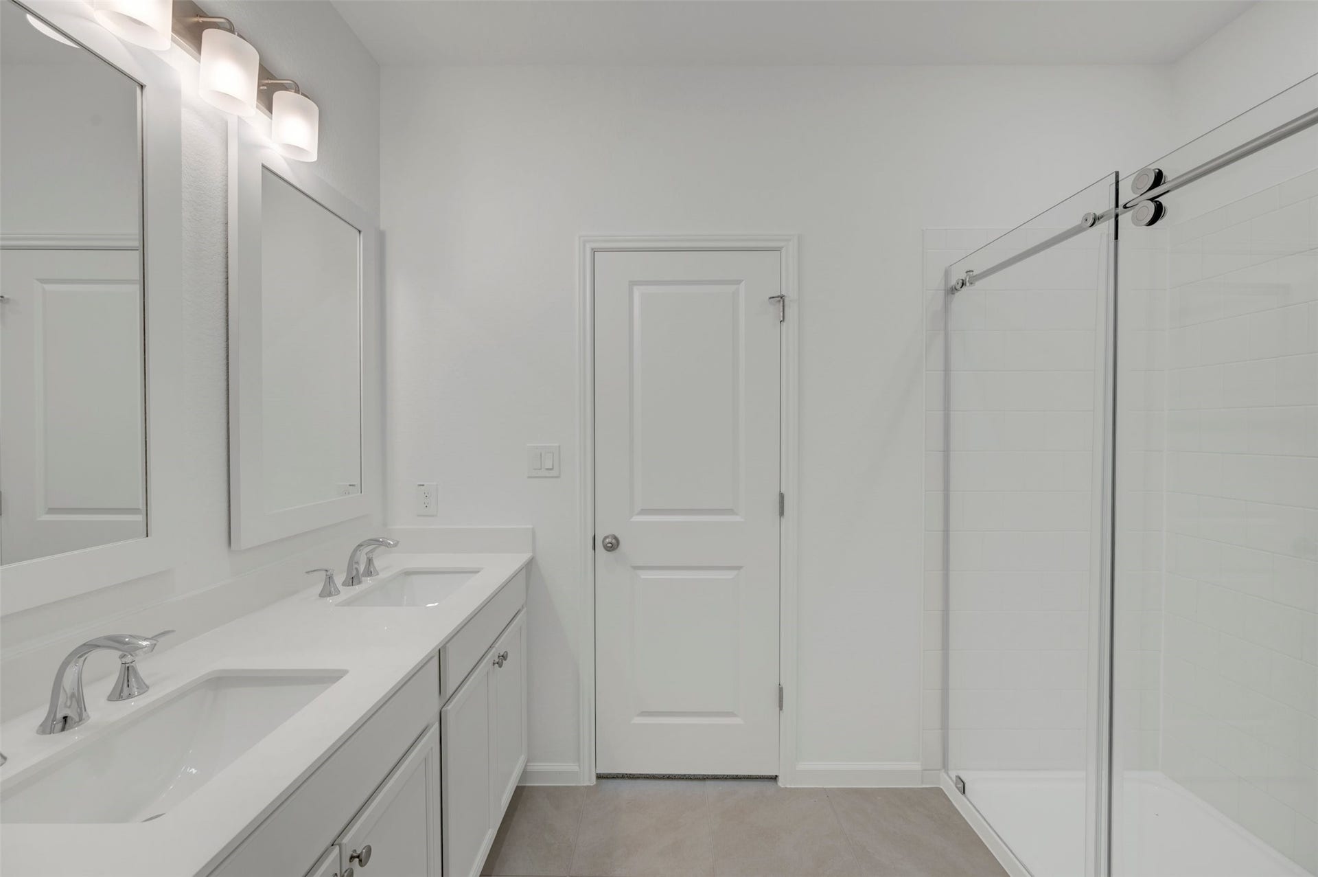 351 West Rose Marie Lane, Montgomery, TX 77356 Tranquil primary bath