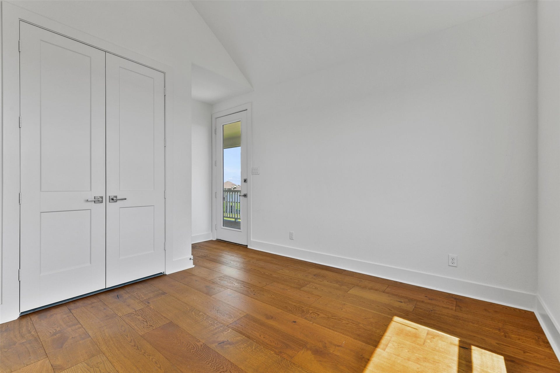 4006 Fort Bend Drive, Galveston, TX 77554 You have direct access to the south facing deck from your bedroom.