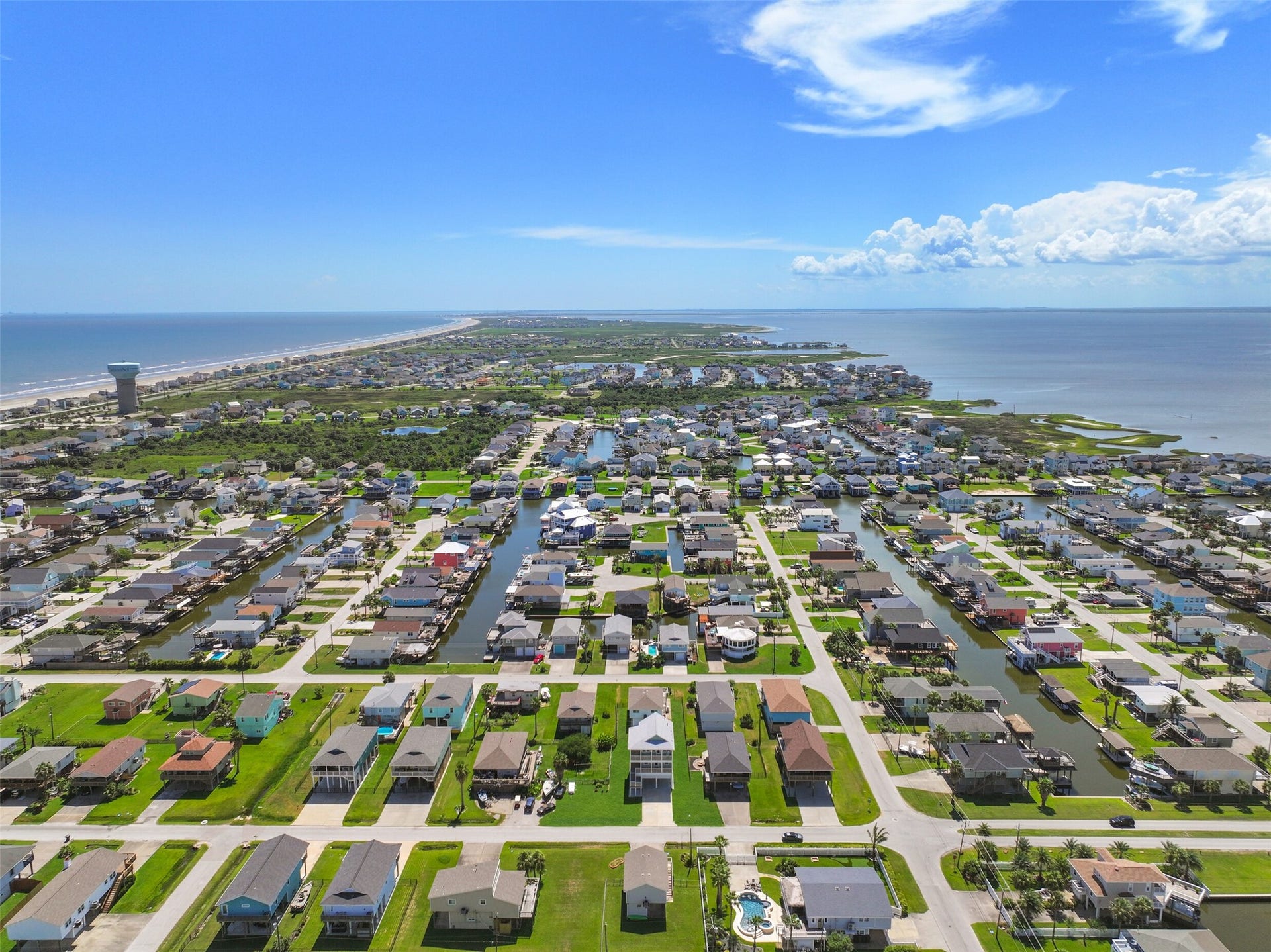 4006 Fort Bend Drive, Galveston, TX 77554 4006 Fort Bend Drive, Galveston, TX 77554
