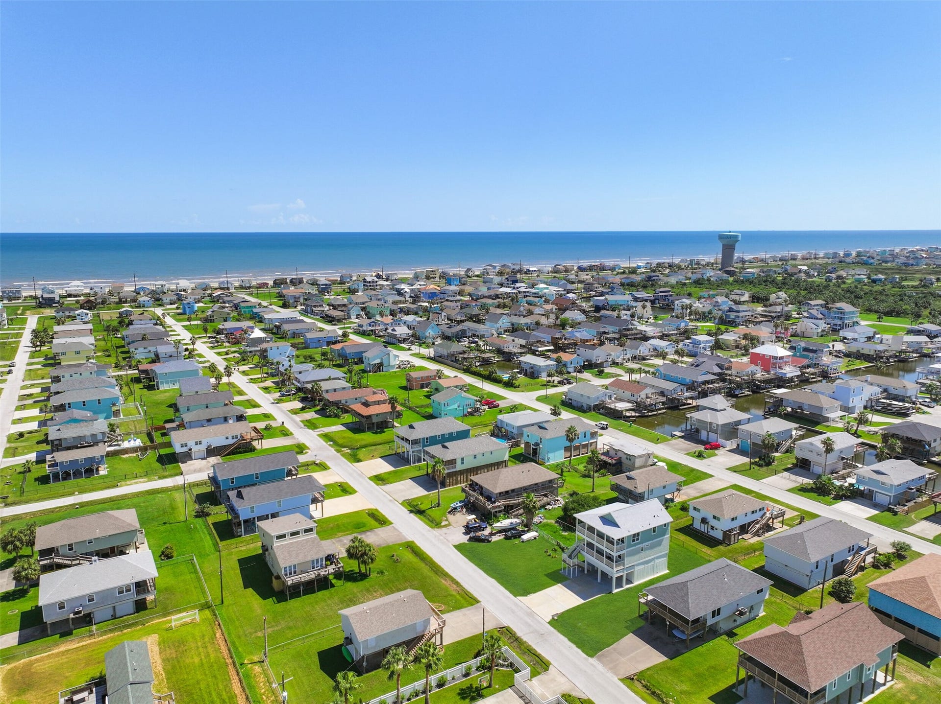 4006 Fort Bend Drive, Galveston, TX 77554 4006 Fort Bend Drive, Galveston, TX 77554