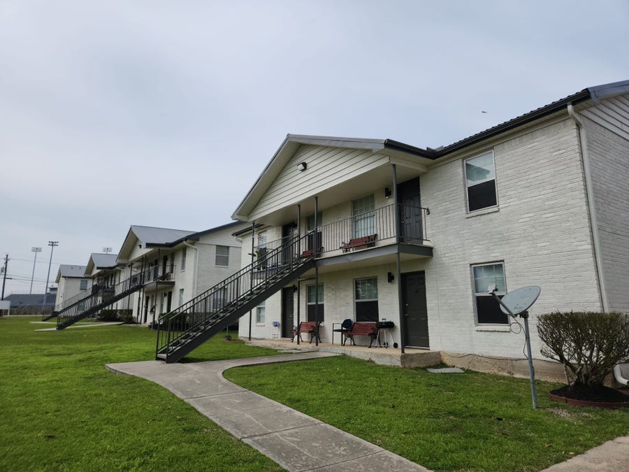 Property photo for 100 Lamar Street, #9, Willis, TX