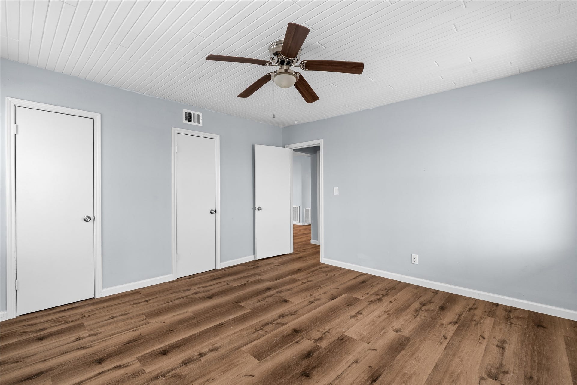 645 3rd Street, San Leon, TX 77539 645 3rd Street, San Leon, TX 77539