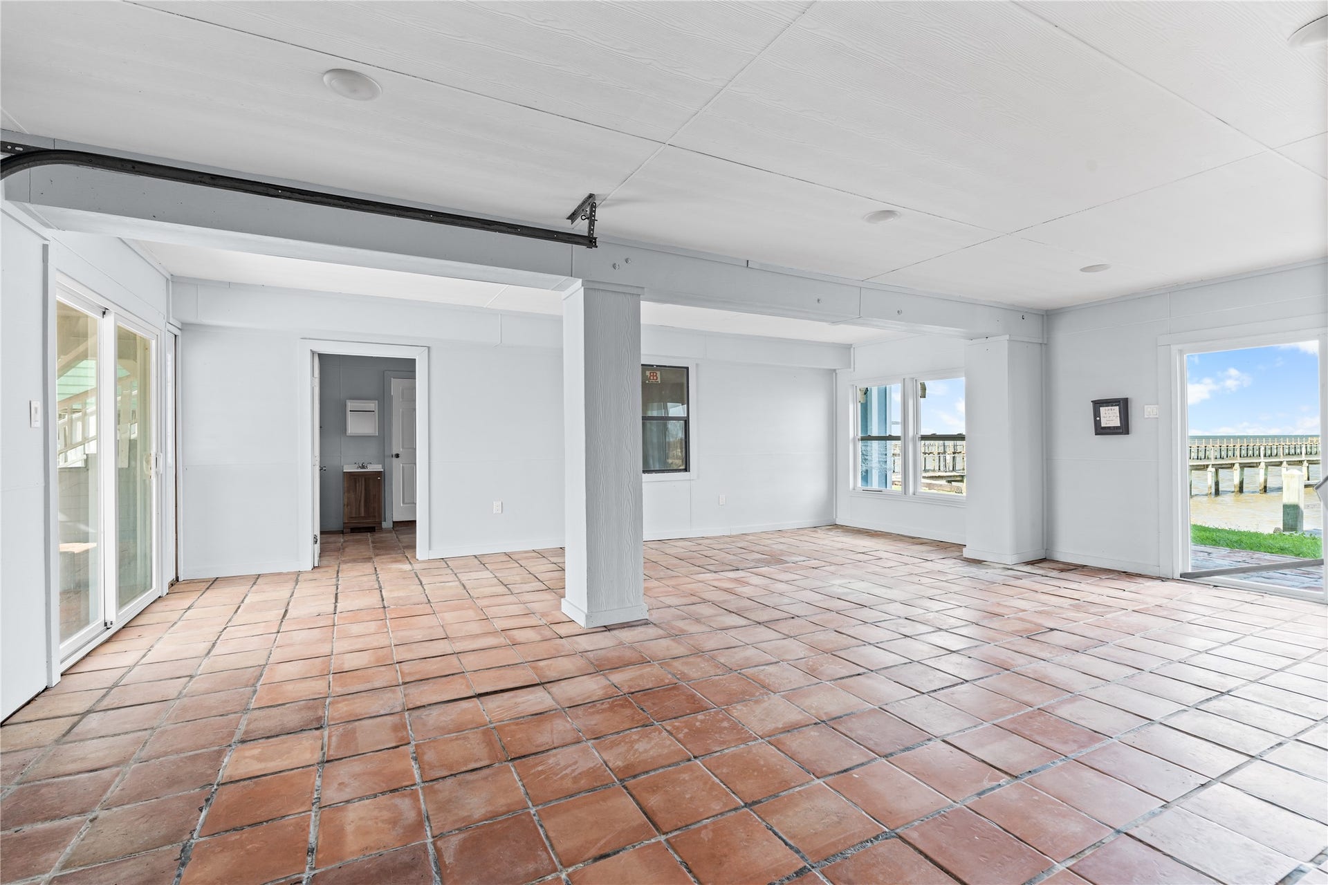 645 3rd Street, San Leon, TX 77539 645 3rd Street, San Leon, TX 77539