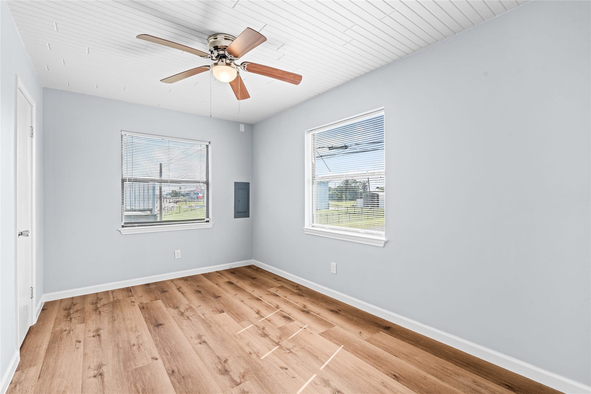 645 3rd Street, San Leon, TX 77539 645 3rd Street, San Leon, TX 77539