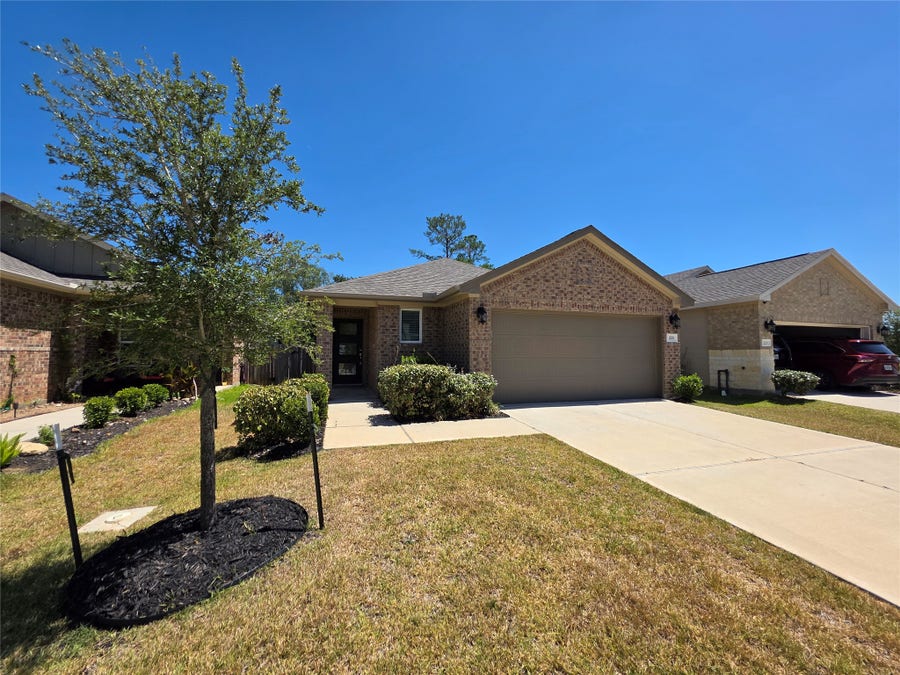 Property photo for 221 Harper Ridge Drive, Conroe, TX