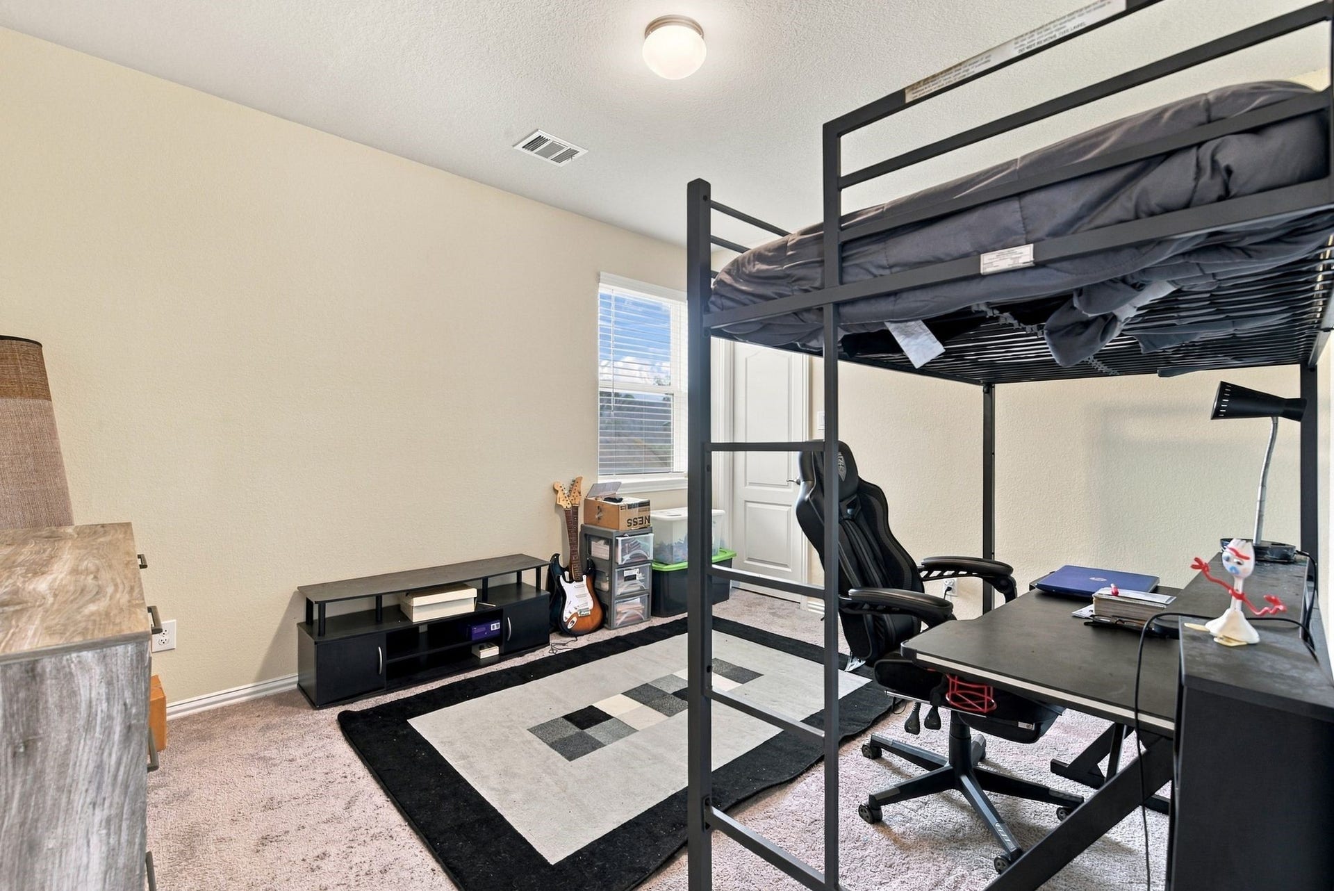 13202 Dancing Reed Drive, Texas City, TX 77568 Bedroom has a walk in closet