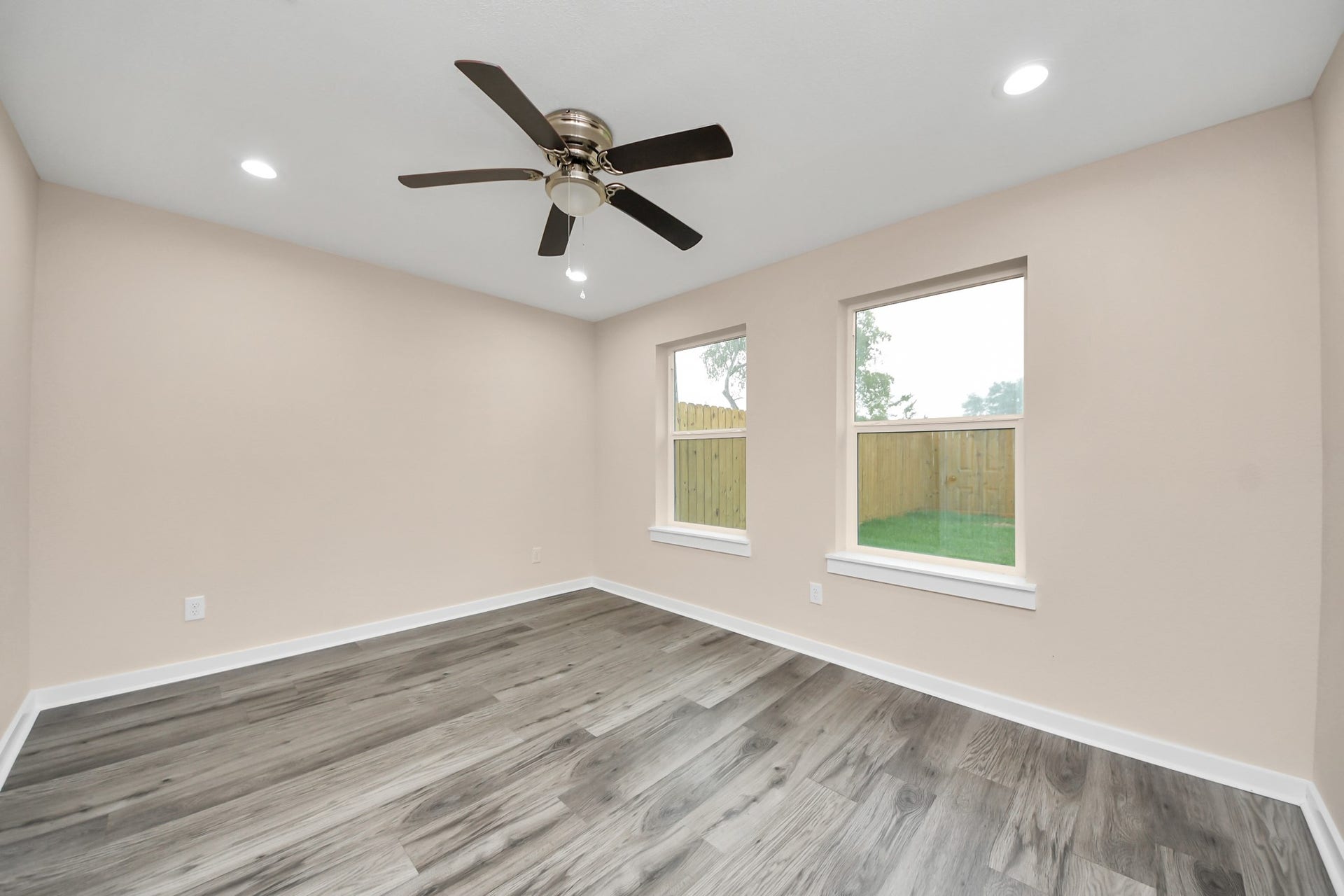 3130 5th Street, #B, Stafford, TX 77477 3130 5th Street, #B, Stafford, TX 77477