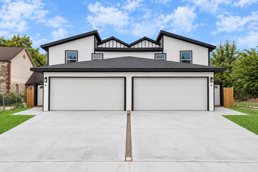 Property photo for 3130 5th Street, #B, Stafford, TX