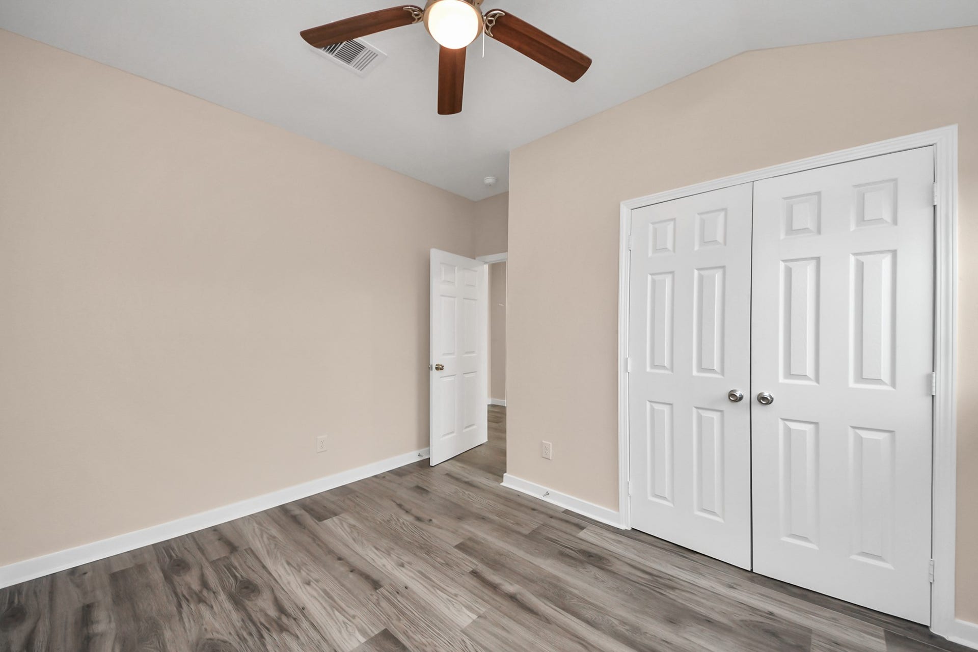 3130 5th Street, #B, Stafford, TX 77477 3130 5th Street, #B, Stafford, TX 77477