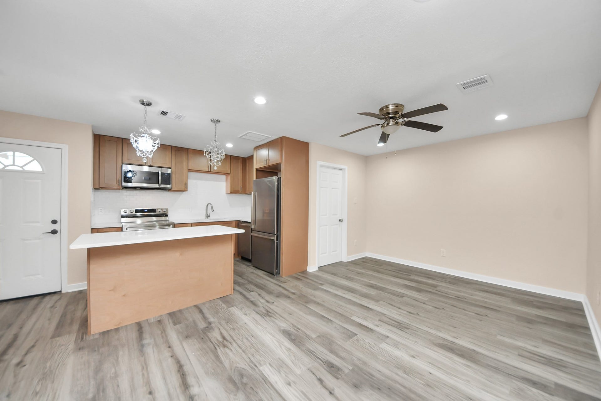 3130 5th Street, #B, Stafford, TX 77477 3130 5th Street, #B, Stafford, TX 77477