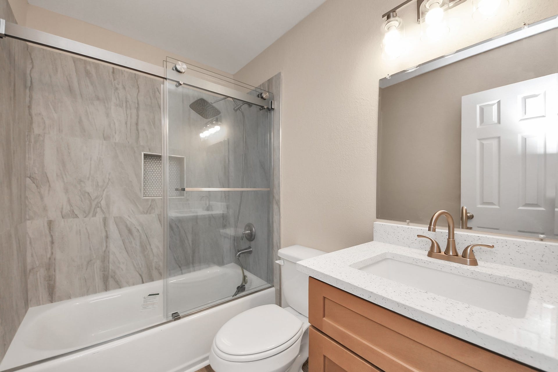 3130 5th Street, #B, Stafford, TX 77477 3130 5th Street, #B, Stafford, TX 77477