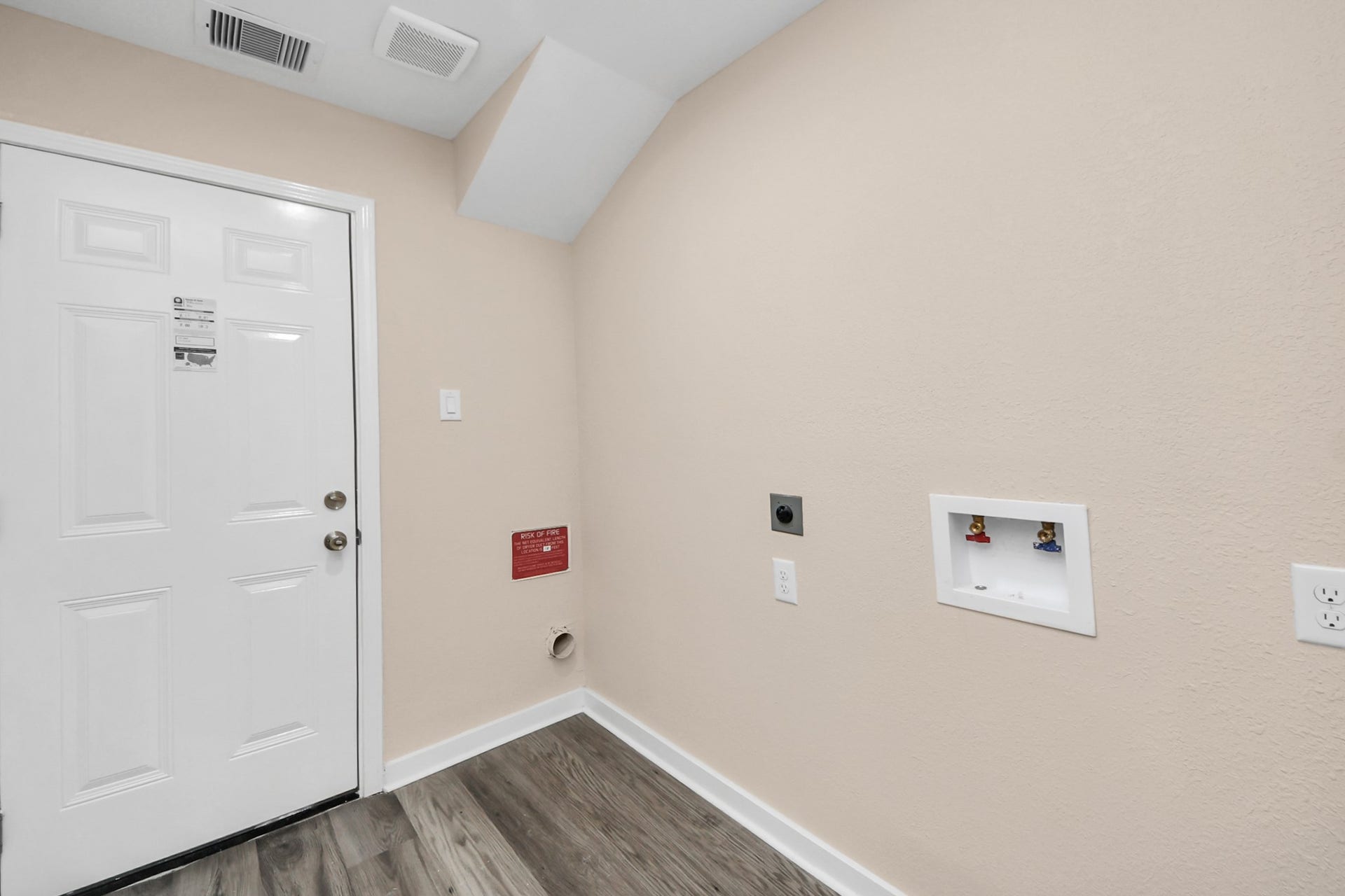 3130 5th Street, #B, Stafford, TX 77477 3130 5th Street, #B, Stafford, TX 77477
