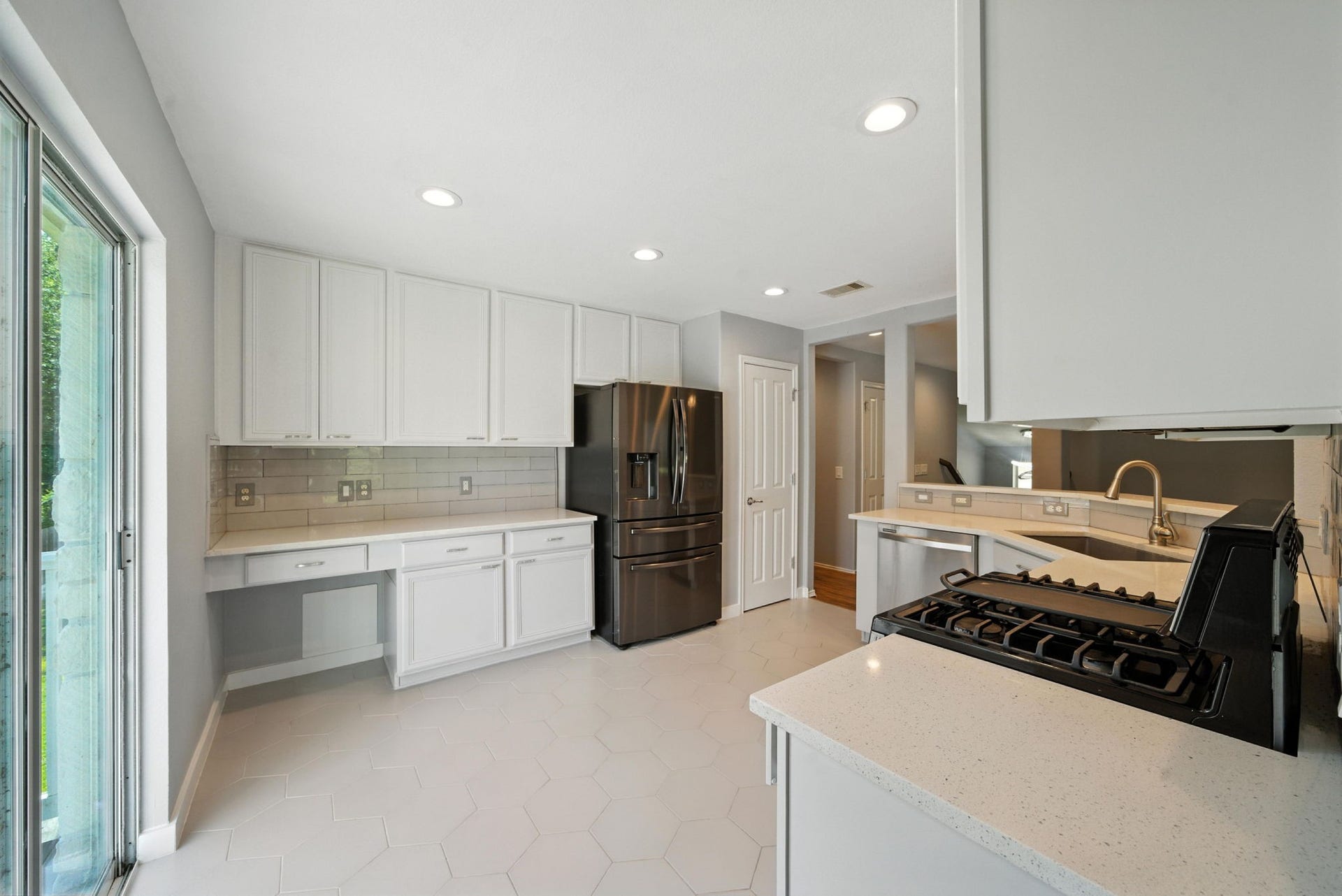 13600 Breton Ridge Street, #7B, Houston, TX 77070 13600 Breton Ridge Street, #7B, Houston, TX 77070