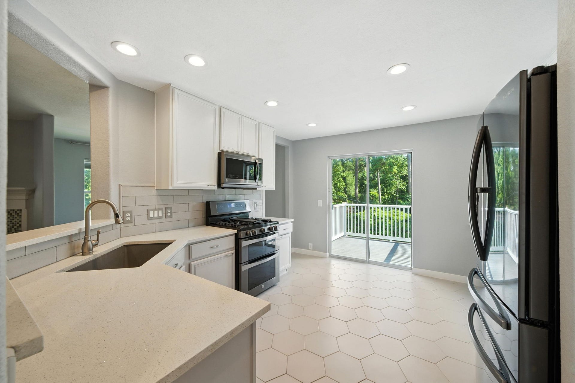 13600 Breton Ridge Street, #7B, Houston, TX 77070 13600 Breton Ridge Street, #7B, Houston, TX 77070