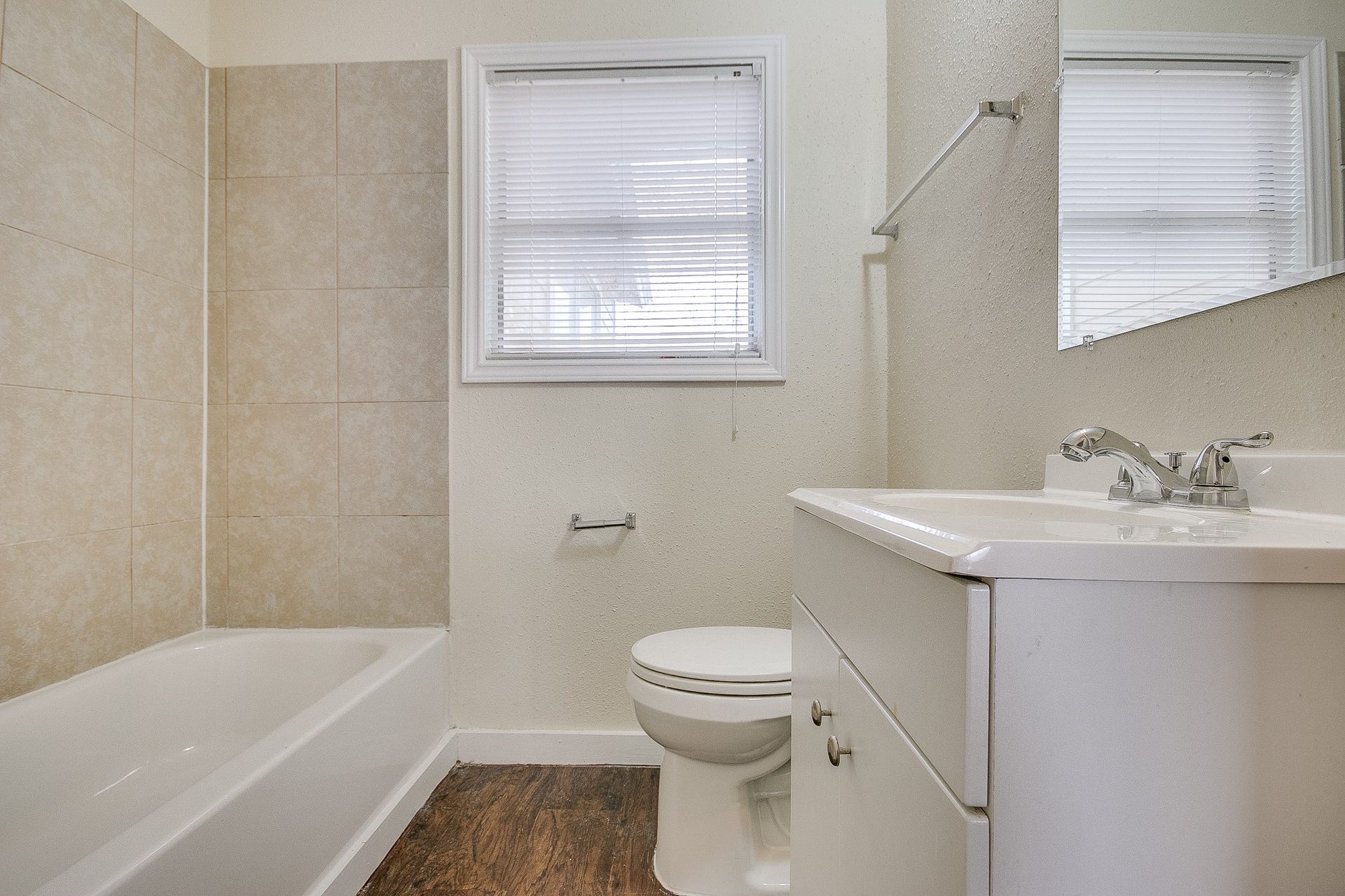 6511 Flamingo Drive, Houston, TX 77087