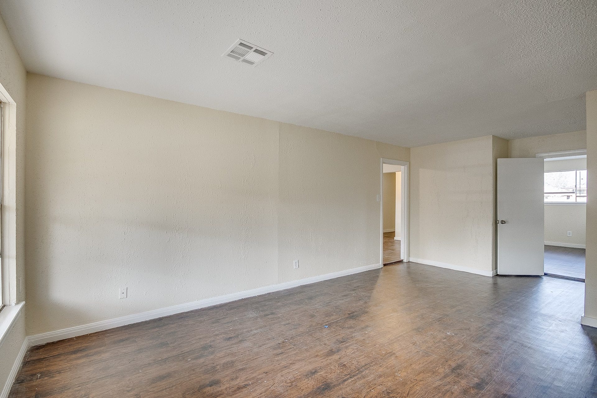 6511 Flamingo Drive, Houston, TX 77087