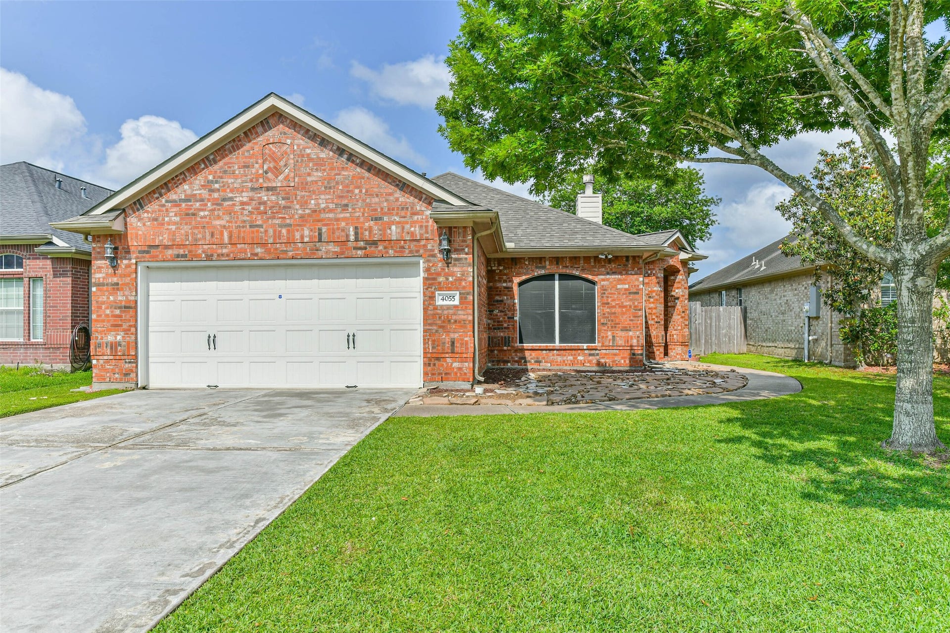 4055 Bentwood Drive, Dickinson, TX 77539 4055 Bentwood Drive, Dickinson, TX 77539