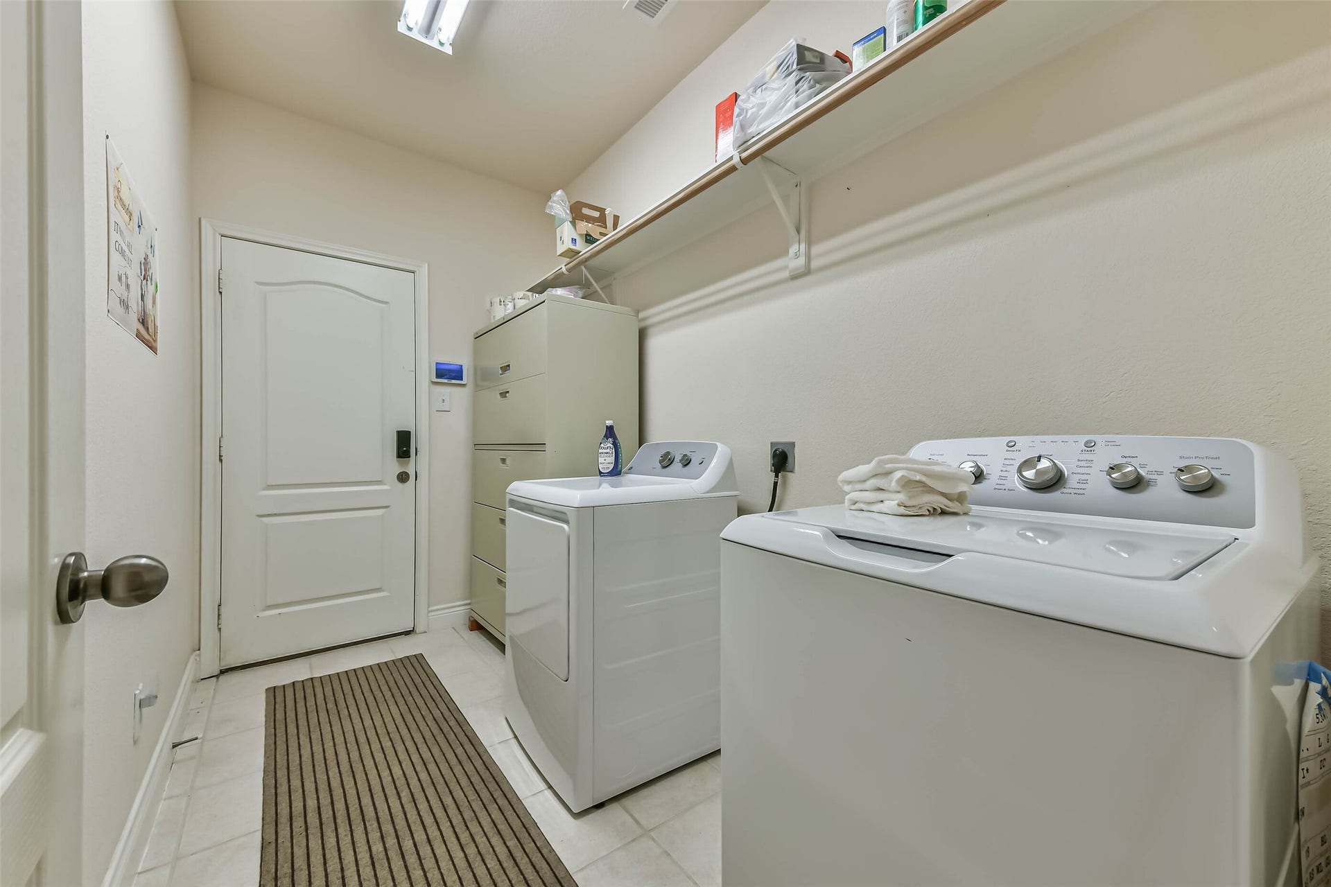 4055 Bentwood Drive, Dickinson, TX 77539 4055 Bentwood Drive, Dickinson, TX 77539