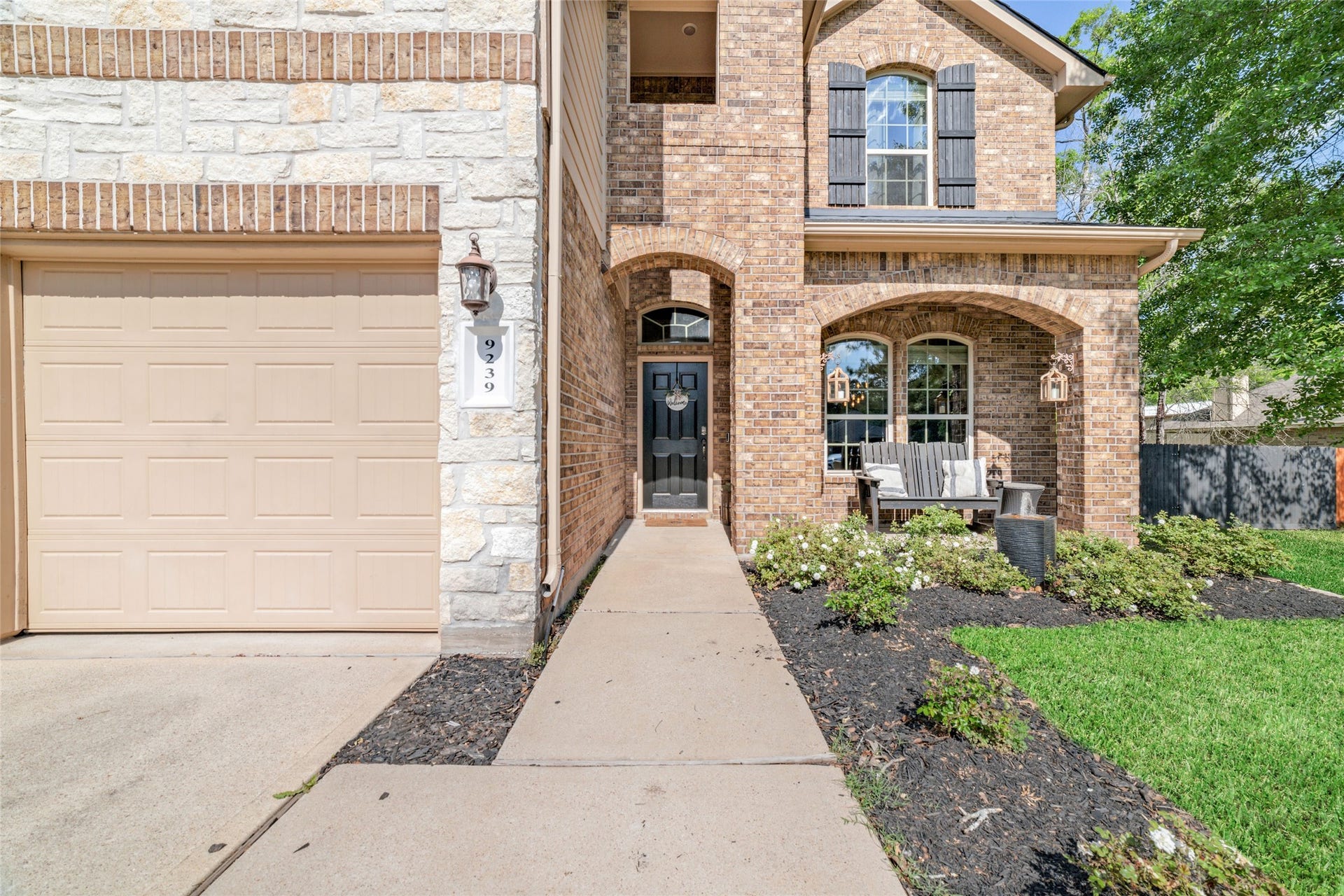 9239 Silver Back Trail, Conroe, TX 77303 9239 Silver Back Trail, Conroe, TX 77303