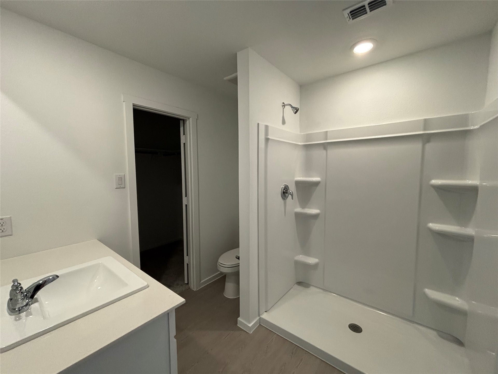 6211 Pelly Place, Baytown, TX 77521