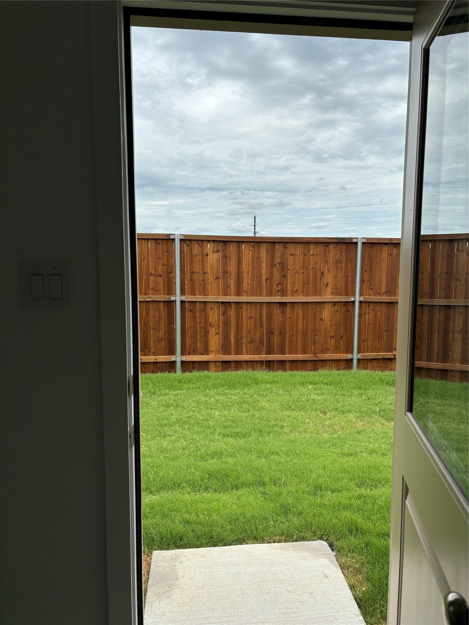 6211 Pelly Place, Baytown, TX 77521