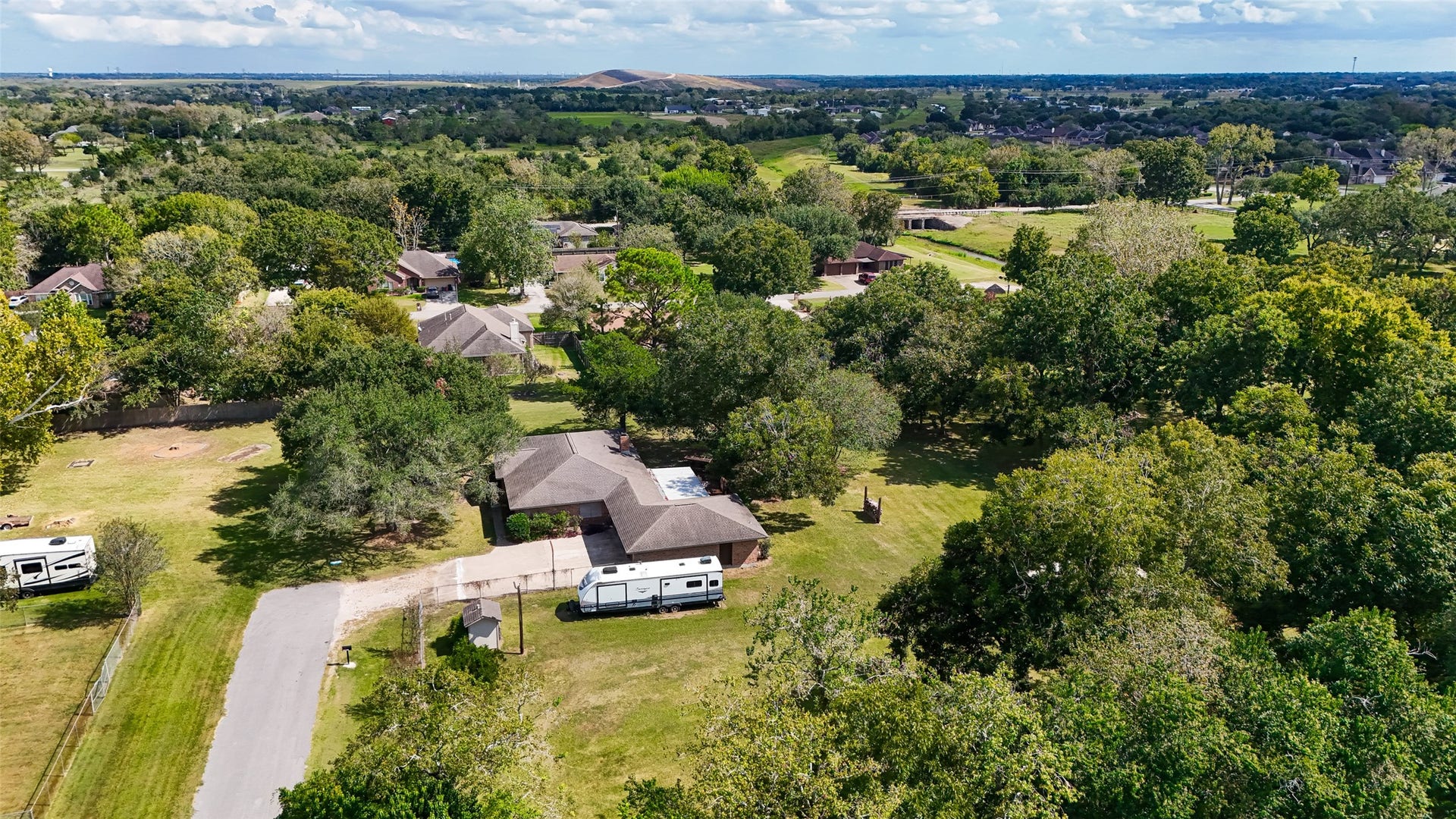 12021 7th 1/2 Street, Santa Fe, TX 77510 Ariel side view