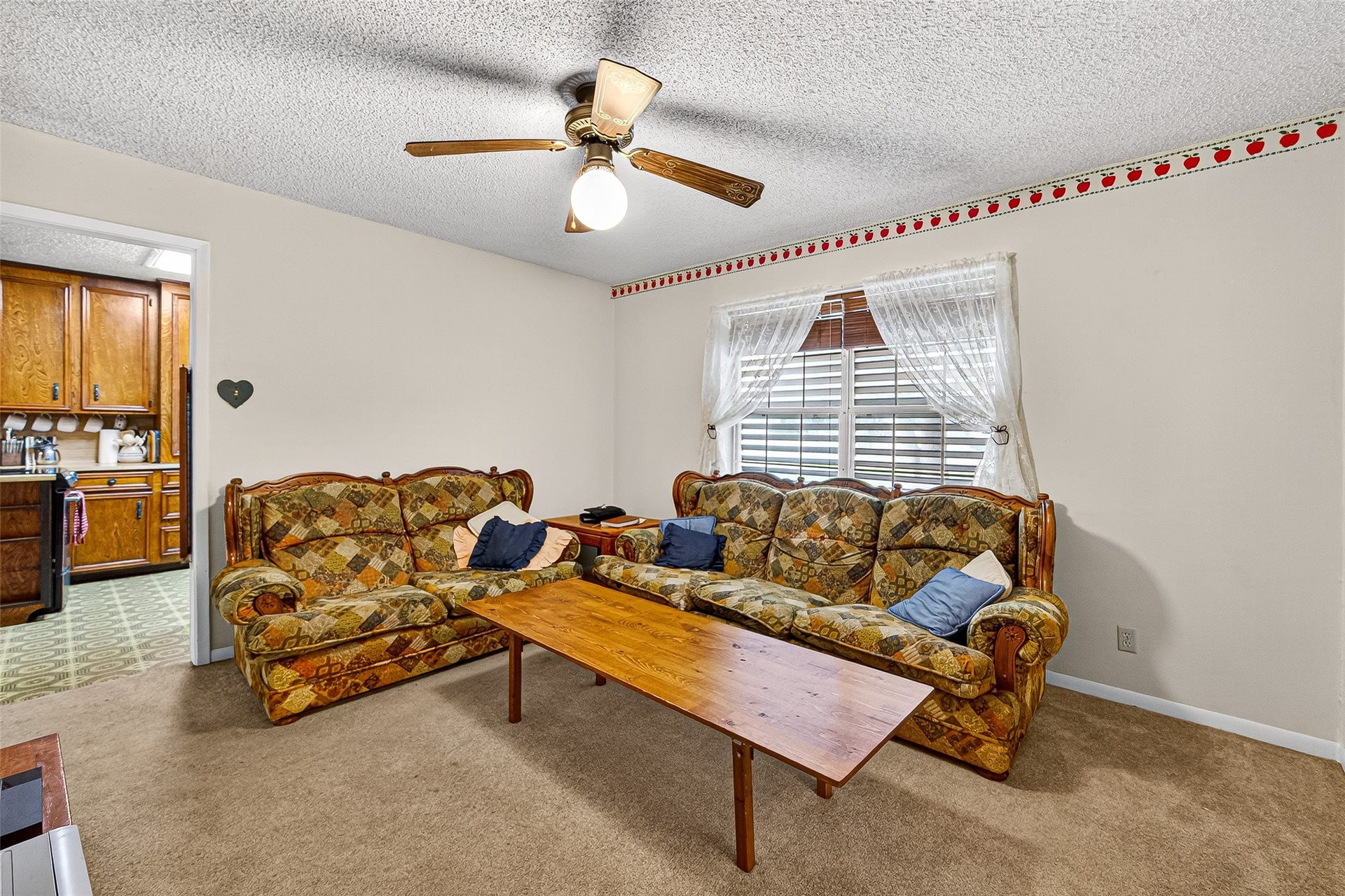 12021 7th 1/2 Street, Santa Fe, TX 77510 Flex Room View