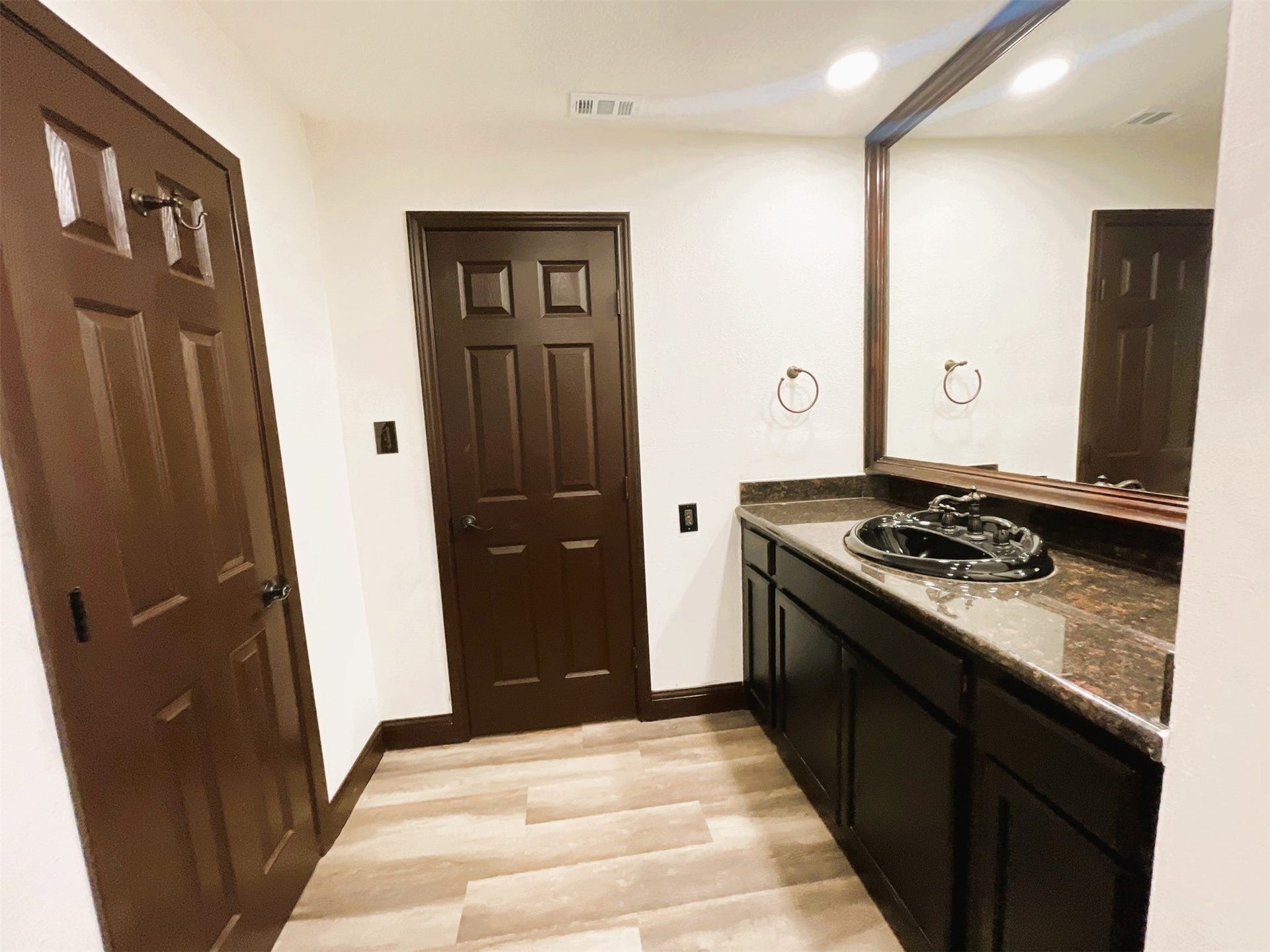 3112 Timber Lane, Dickinson, TX 77539 3112 Timber Lane, Dickinson, TX 77539