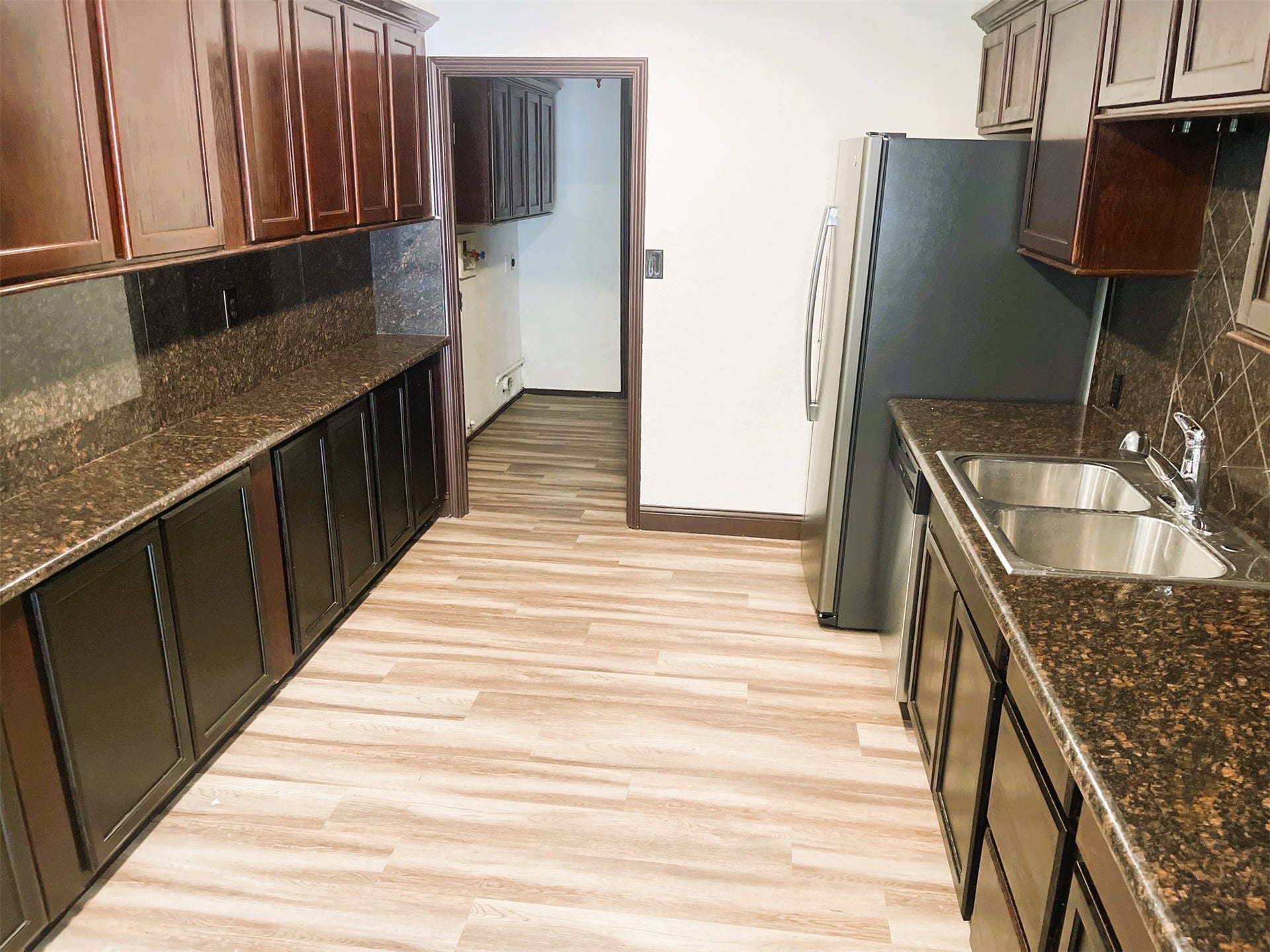 3112 Timber Lane, Dickinson, TX 77539 3112 Timber Lane, Dickinson, TX 77539