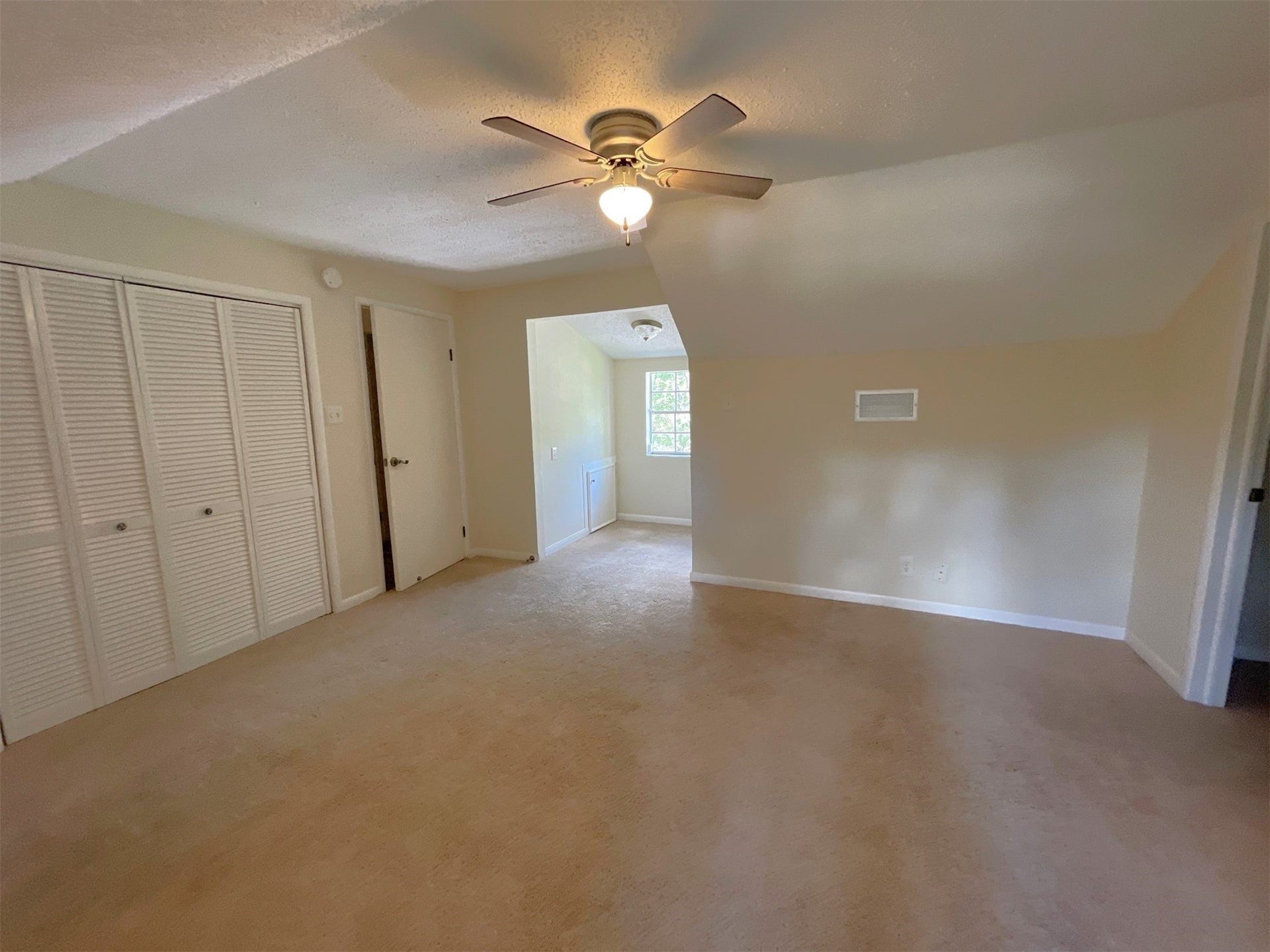 3112 Timber Lane, Dickinson, TX 77539 3112 Timber Lane, Dickinson, TX 77539