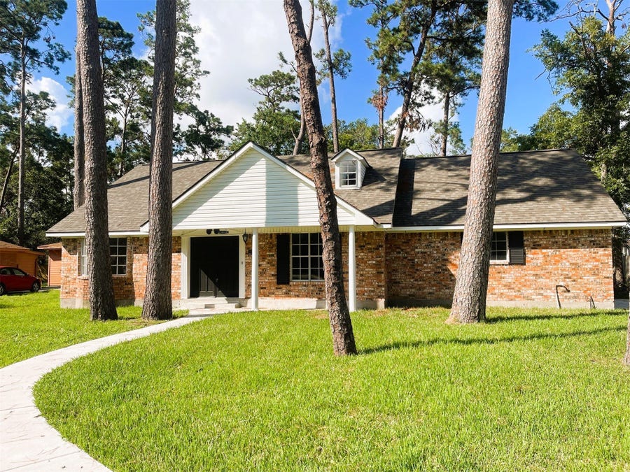 Property photo for 3112 Timber Lane, Dickinson, TX