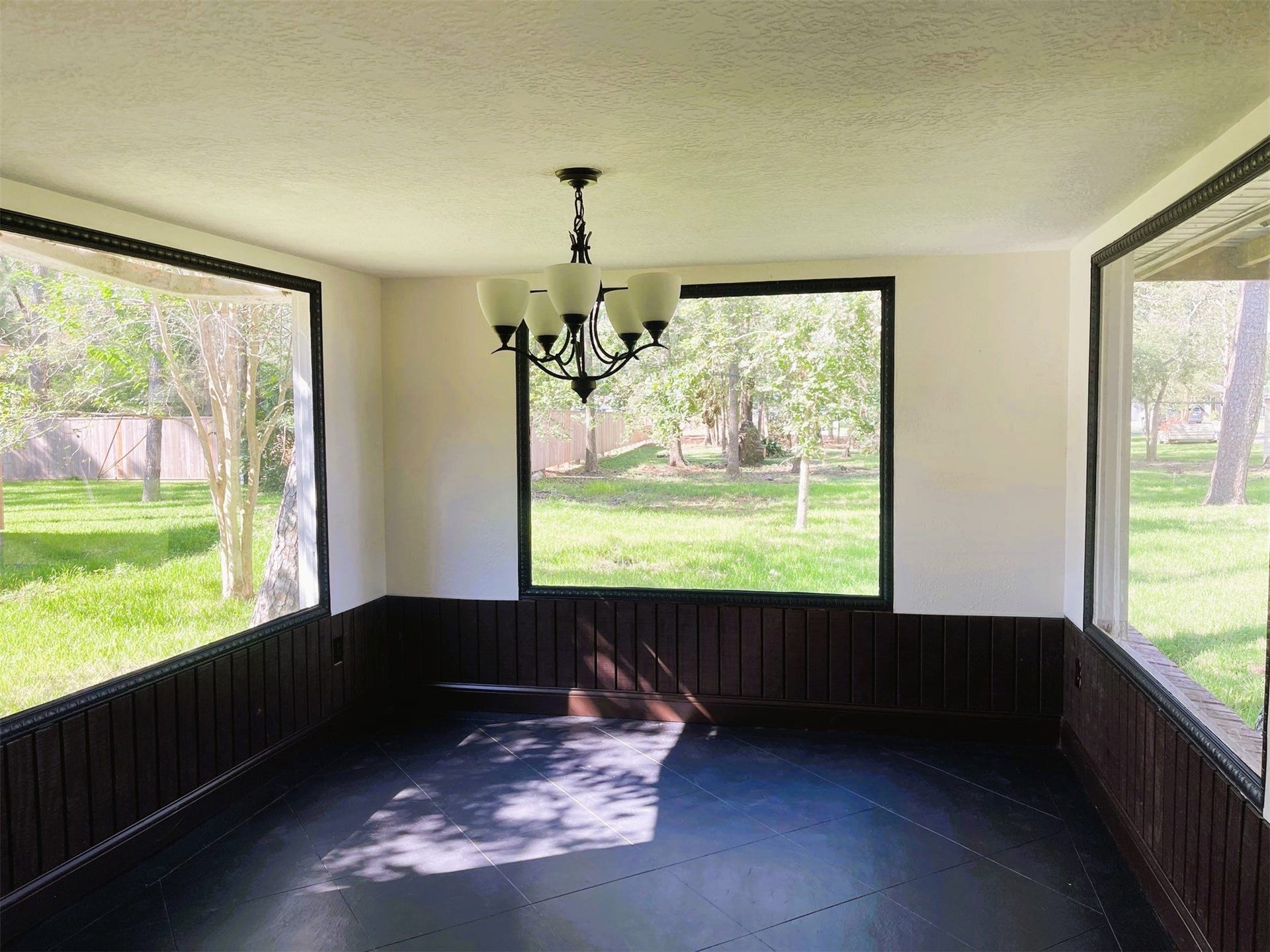 3112 Timber Lane, Dickinson, TX 77539 3112 Timber Lane, Dickinson, TX 77539