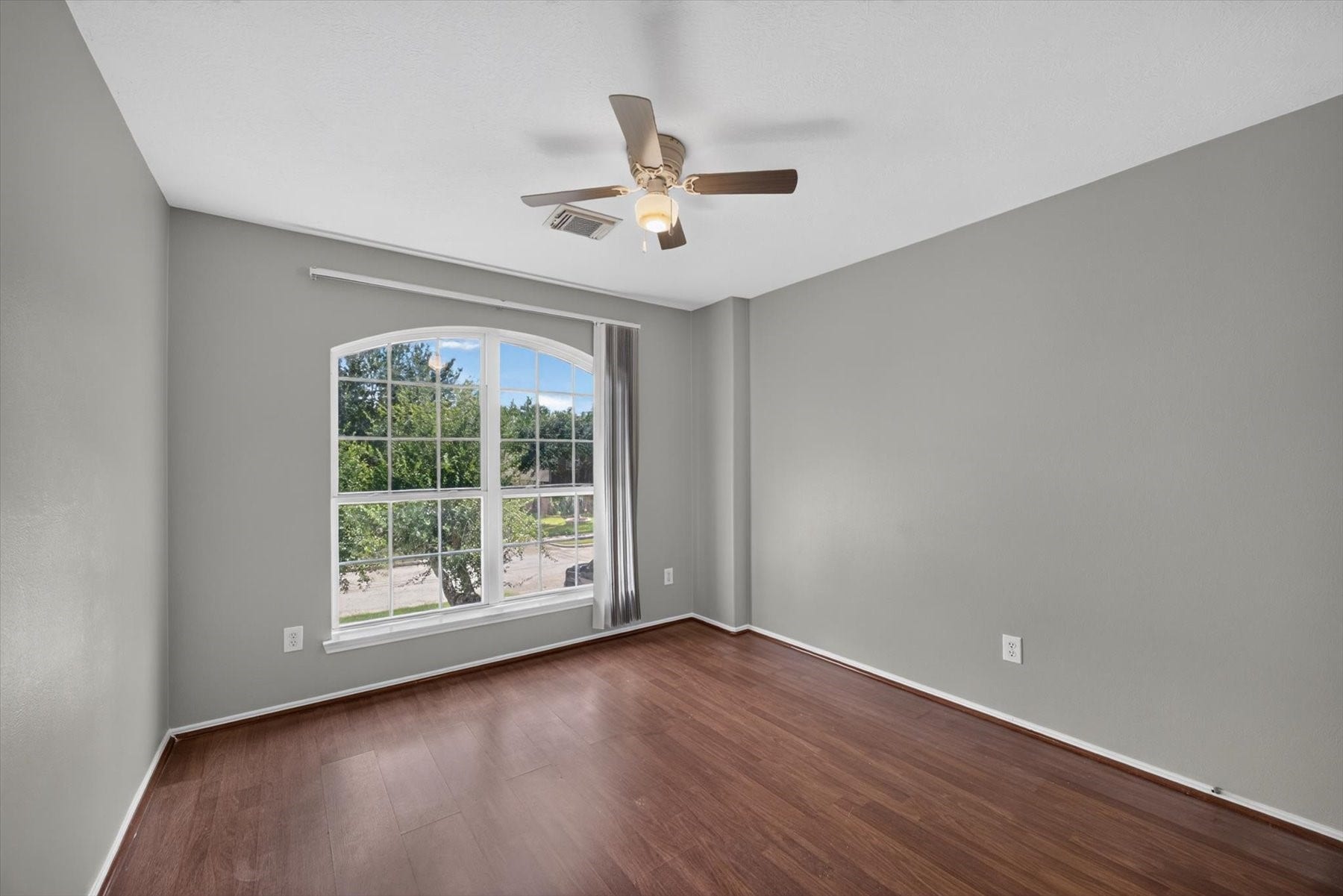 1426 Zinnia Road, Missouri City, TX 77489 1426 Zinnia Road, Missouri City, TX 77489