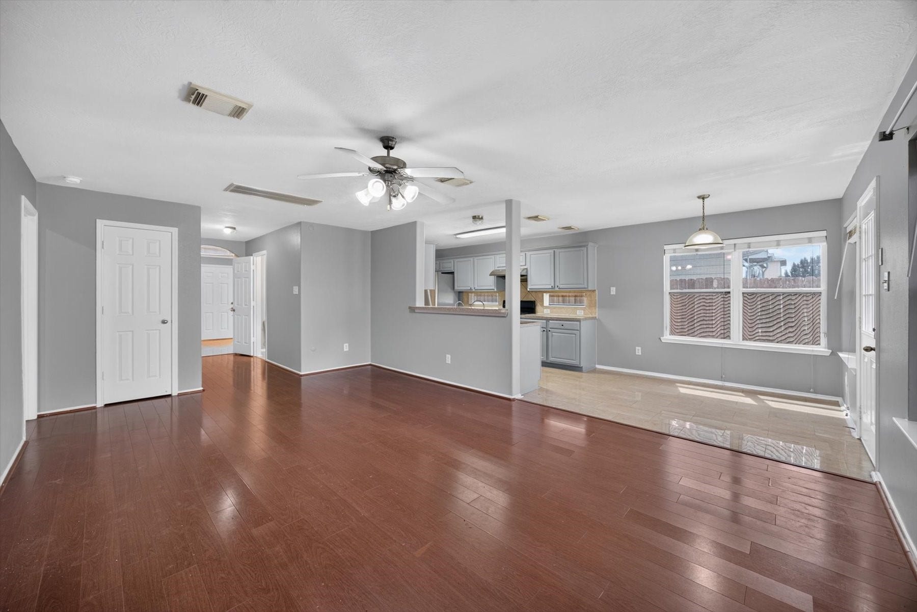 1426 Zinnia Road, Missouri City, TX 77489 1426 Zinnia Road, Missouri City, TX 77489
