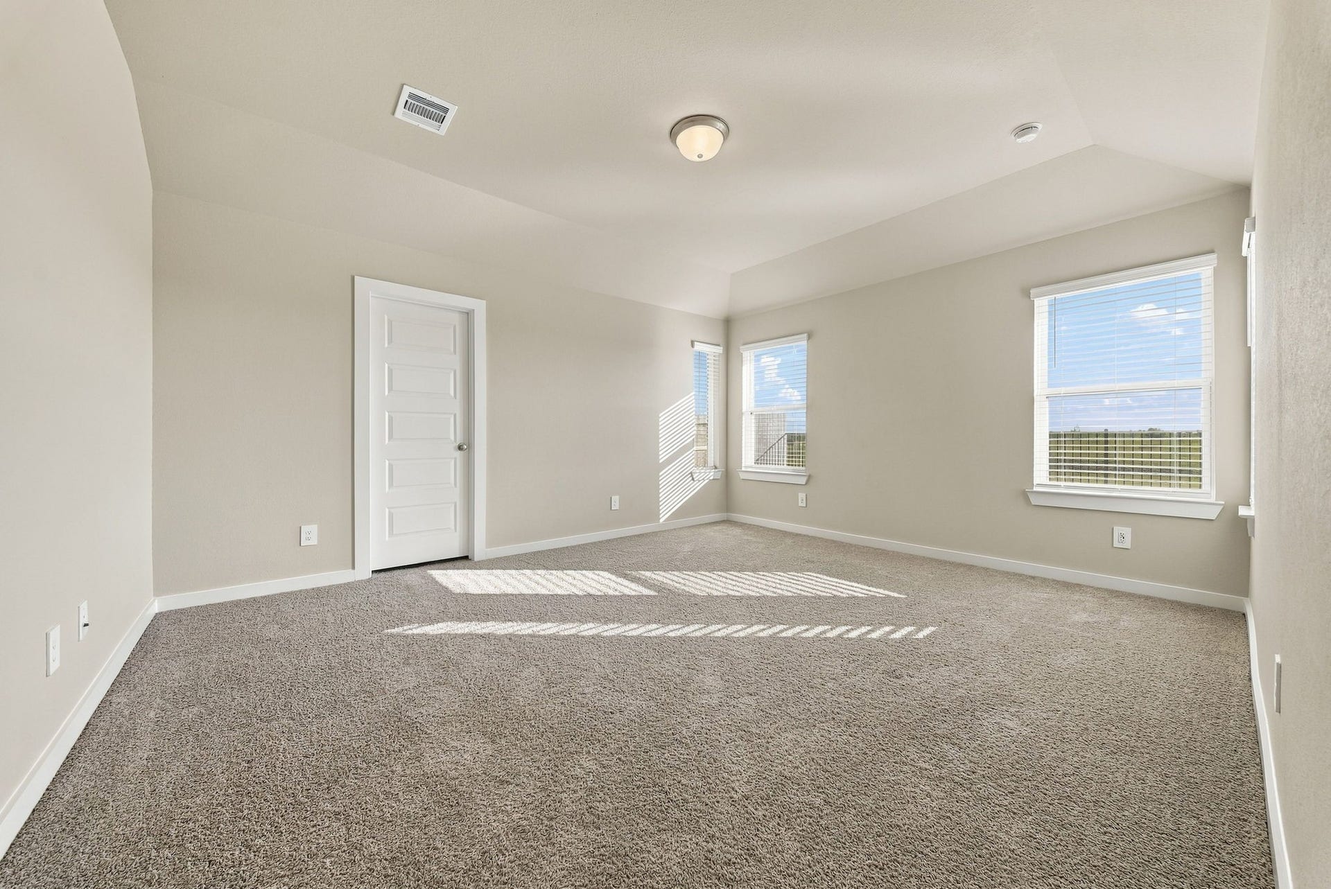 10623 Discovery Lane, Texas City, TX 77591 primary bedroom