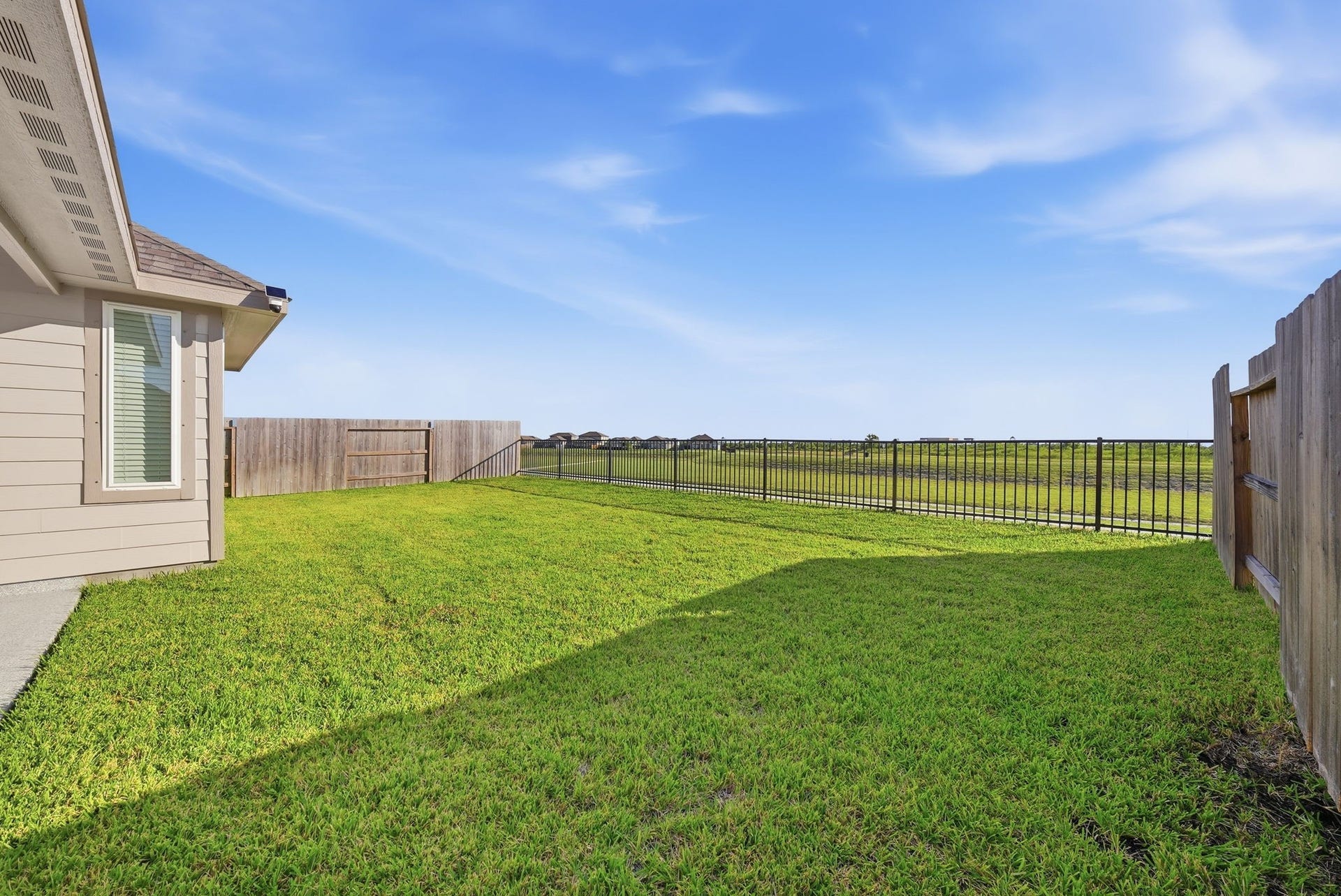 10623 Discovery Lane, Texas City, TX 77591 10623 Discovery Lane, Texas City, TX 77591