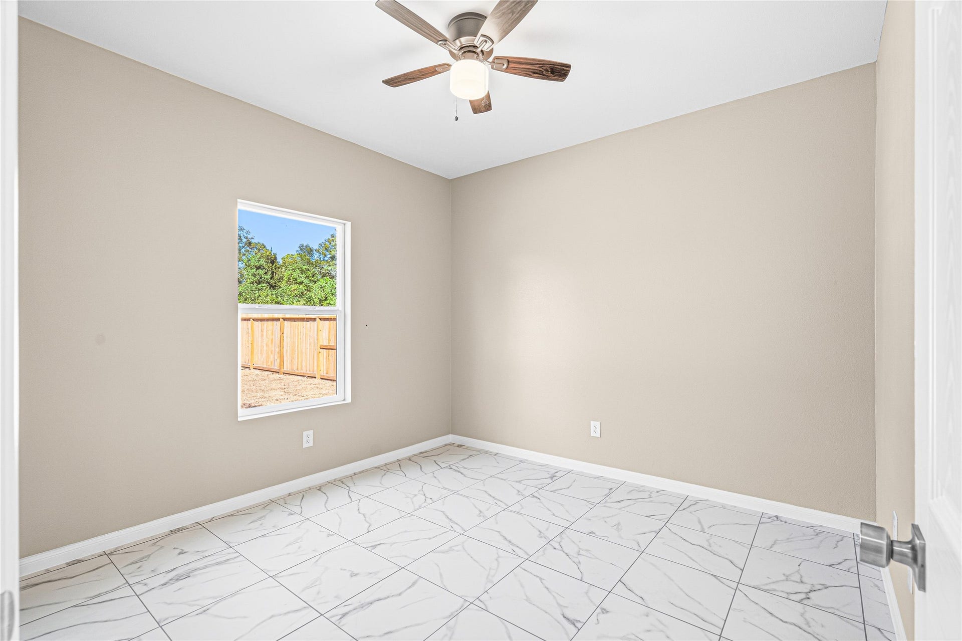 Guest Room 1