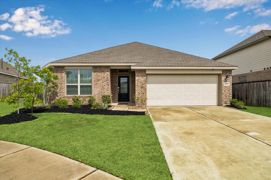 Property photo for 4311 Cedar Ash Drive, Baytown, TX