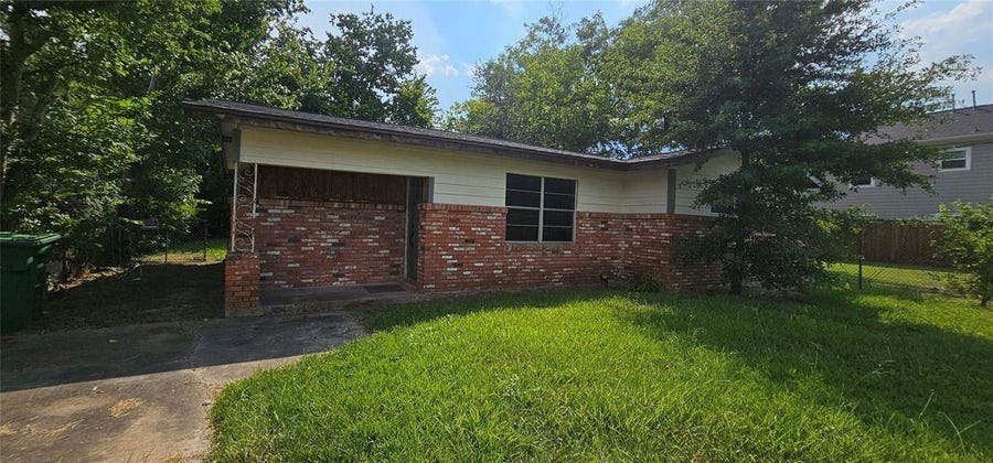 Property photo for 3610 Dennis Street, Houston, TX
