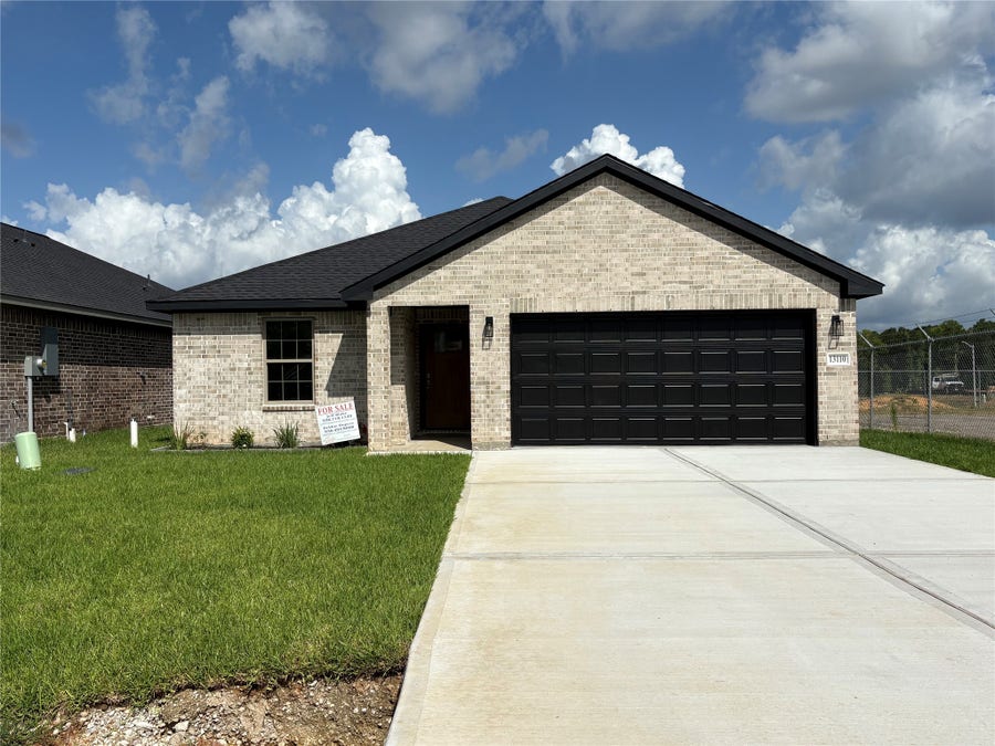 Property photo for 13110 Lake Conroe Bay Road, Willis, TX