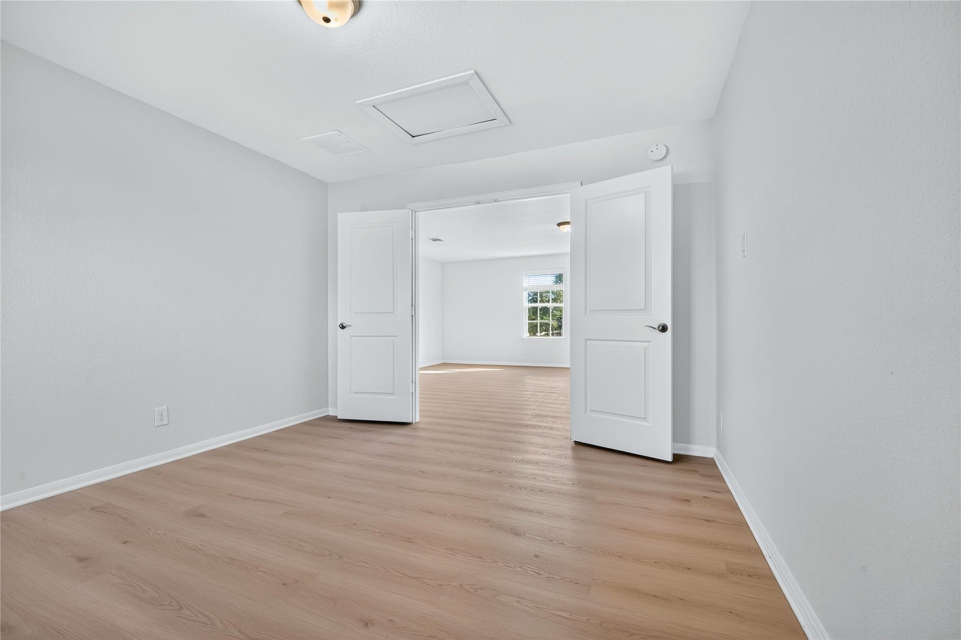 2129 Solstice Boulevard, Spring, TX 77386 2129 Solstice Boulevard, Spring, TX 77386