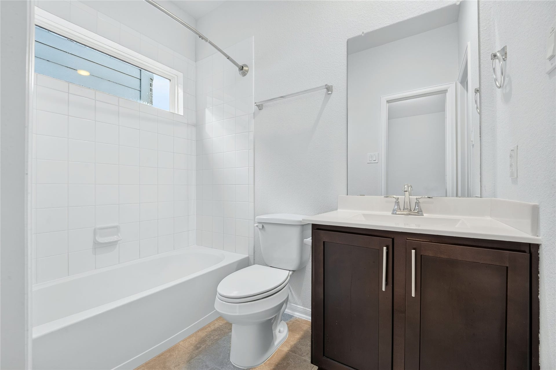 2129 Solstice Boulevard, Spring, TX 77386 bathroom 2